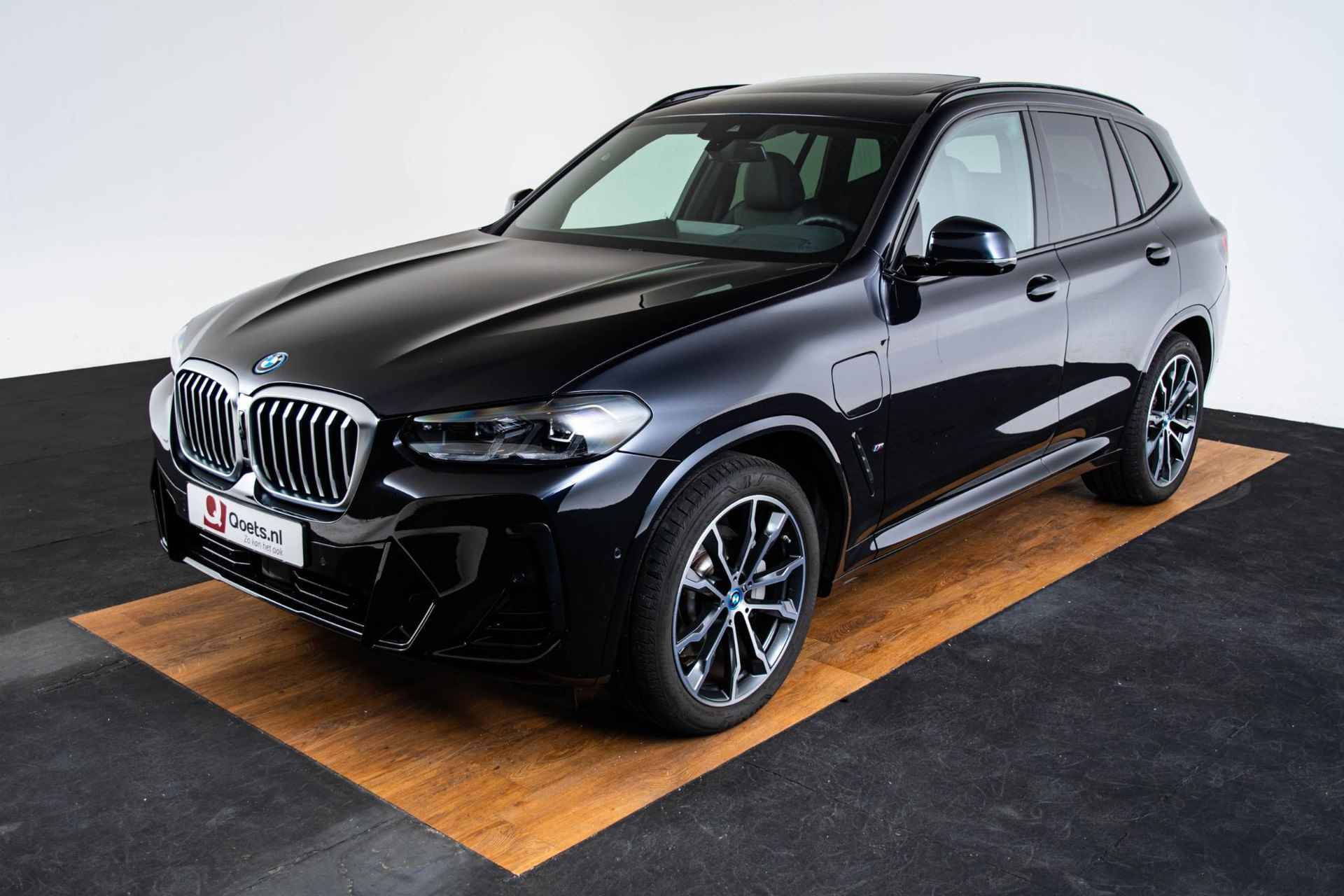 BMW X3 xDrive30e High Executive M Sport - Panoramadak - Parking Assistant Plus - Leder - Elektrisch verstelbare voorstoelen - Head-Up - Harman Kardon - 50/71