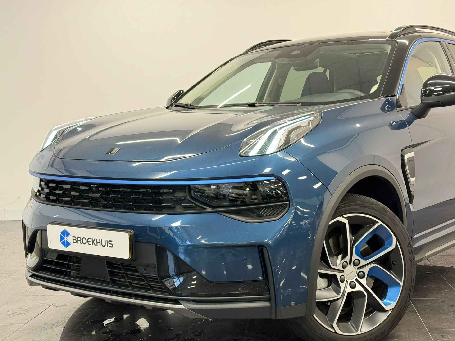 Lynk & Co 01 1.5 | Panoramadak | Adaptive Cruise | BLIS | 360 Camera | Infinity Audio | Elektrische Stoel | Keyless | - 40/49