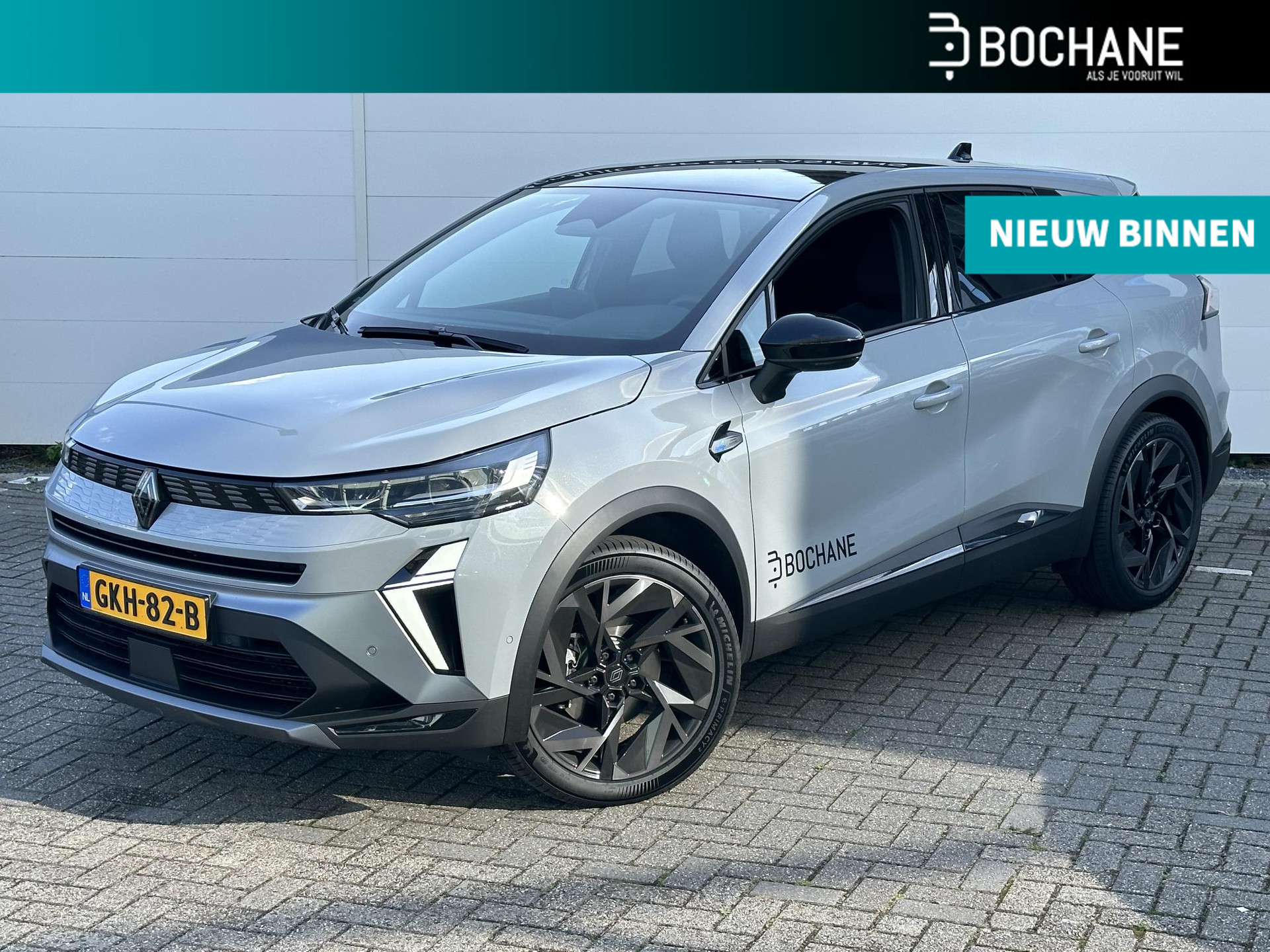 Renault Symbioz 1.6 E-Tech hybrid 145 iconic | NU IN DE SHOWROOM | Full Option | Beschikbaar per 12/2024!