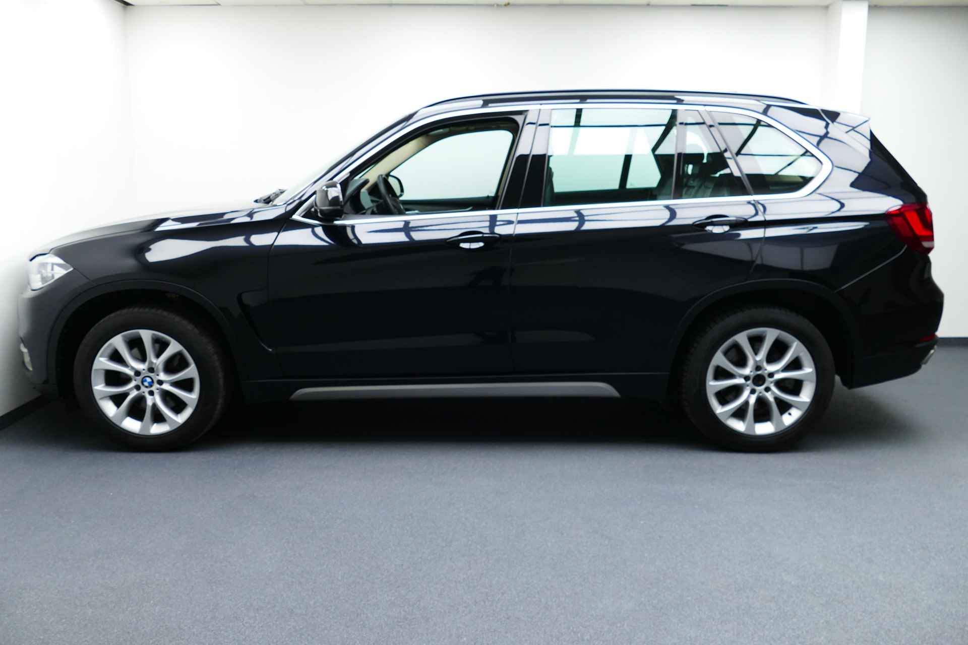 BMW X5 xDrive40d Euro-6 High Executive. Elektrisch glazen panorama-dak En De Rest. - 11/39