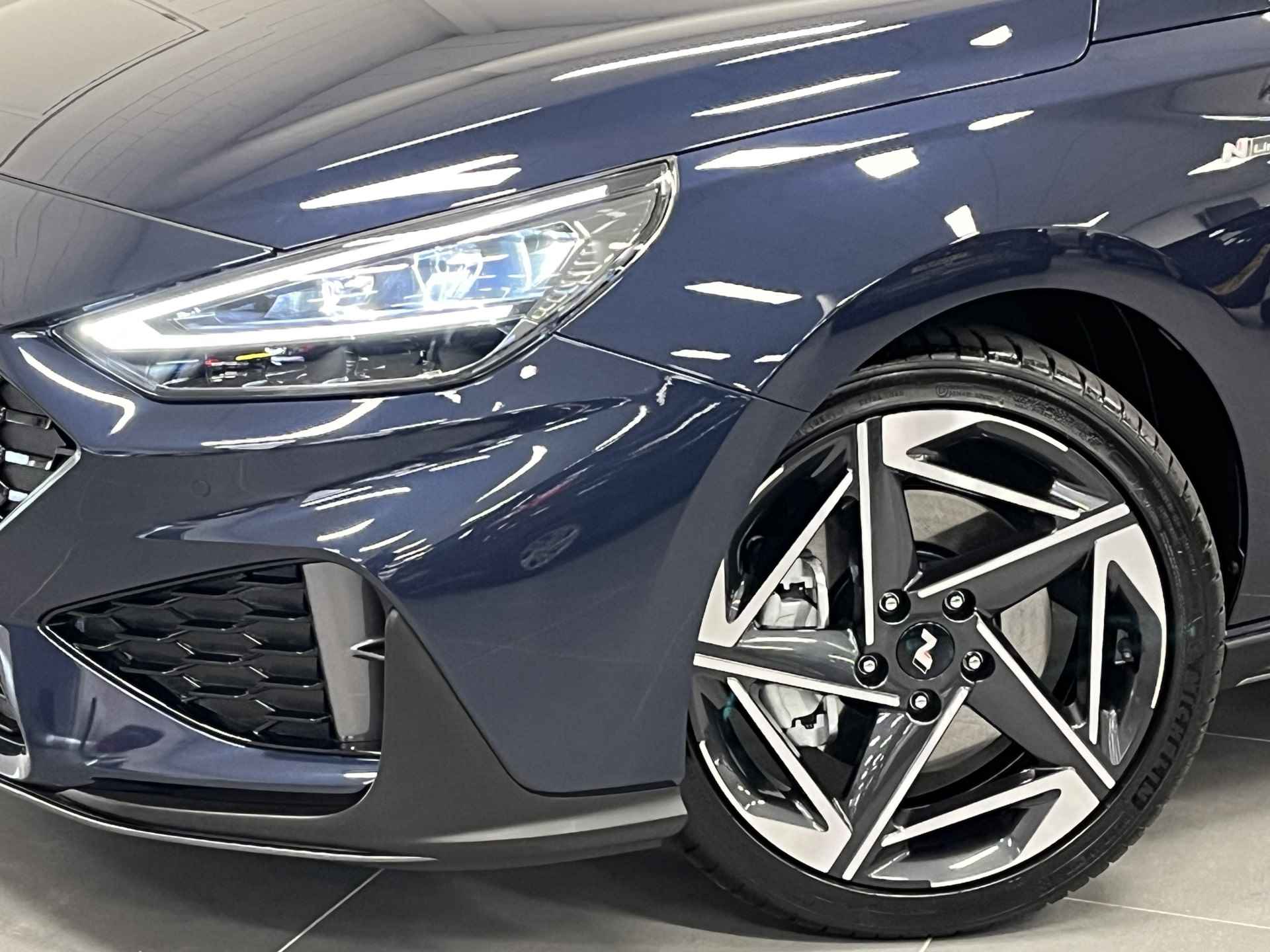 Hyundai i30 Wagon 1.5 T-GDi MHEV N Line STOELVERWARMING | 18 INCH VELGEN | FULL LED | SPORTIEVE STATIONWAGON | DEMOVOORDEEL! | BESCHIKBAAR VANAF 28-11-2024 - 12/48