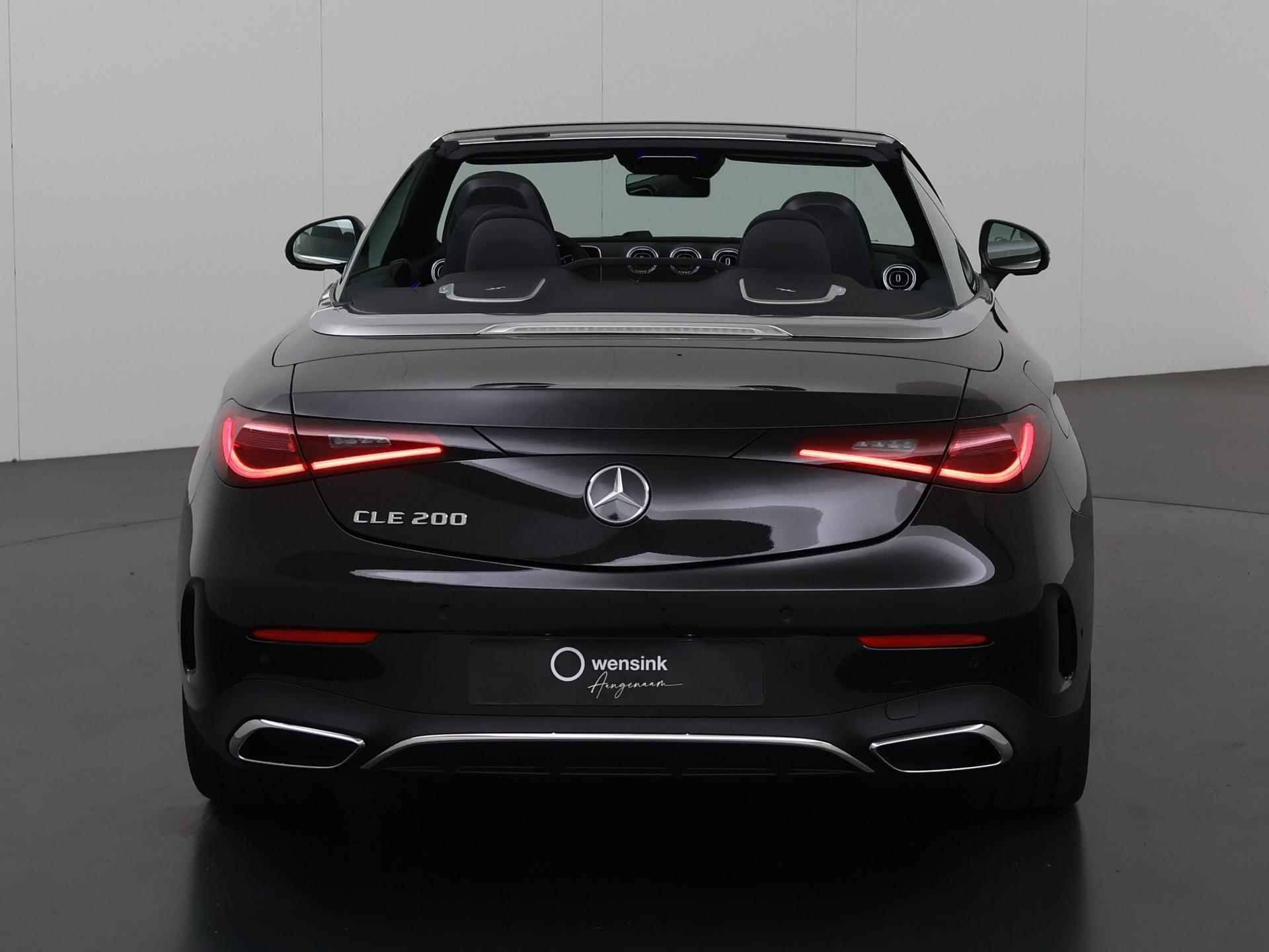 Mercedes-Benz CLE Cabriolet 200 AMG Line Mercedes-Benz CLE-Klasse Cabriolet 200 AMG Line | Burmester | Sfeerverlichting | Premium pakket | Stoelverwarming | Smartphone-integratie | - 8/52