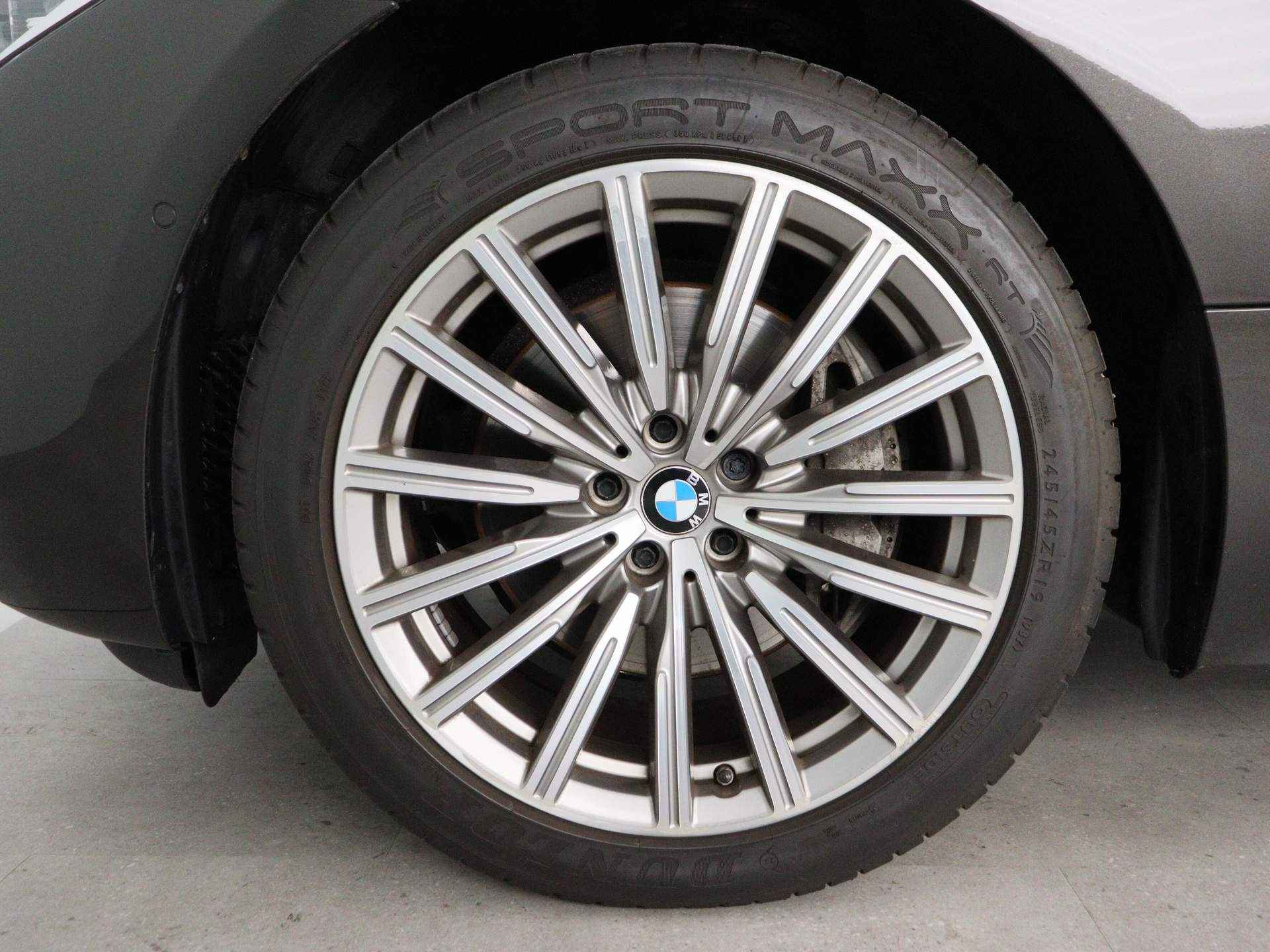 BMW 6 Serie 640i xDrive Gran Turismo High Executive Luxury Line - 20/28