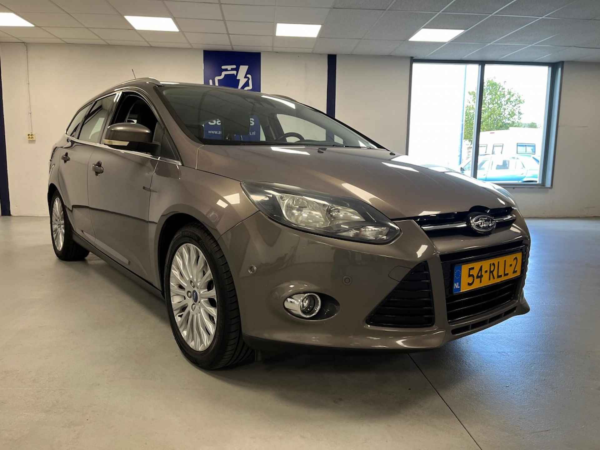 Ford Focus Wagon 1.6 EcoB. Titanium - 2/18