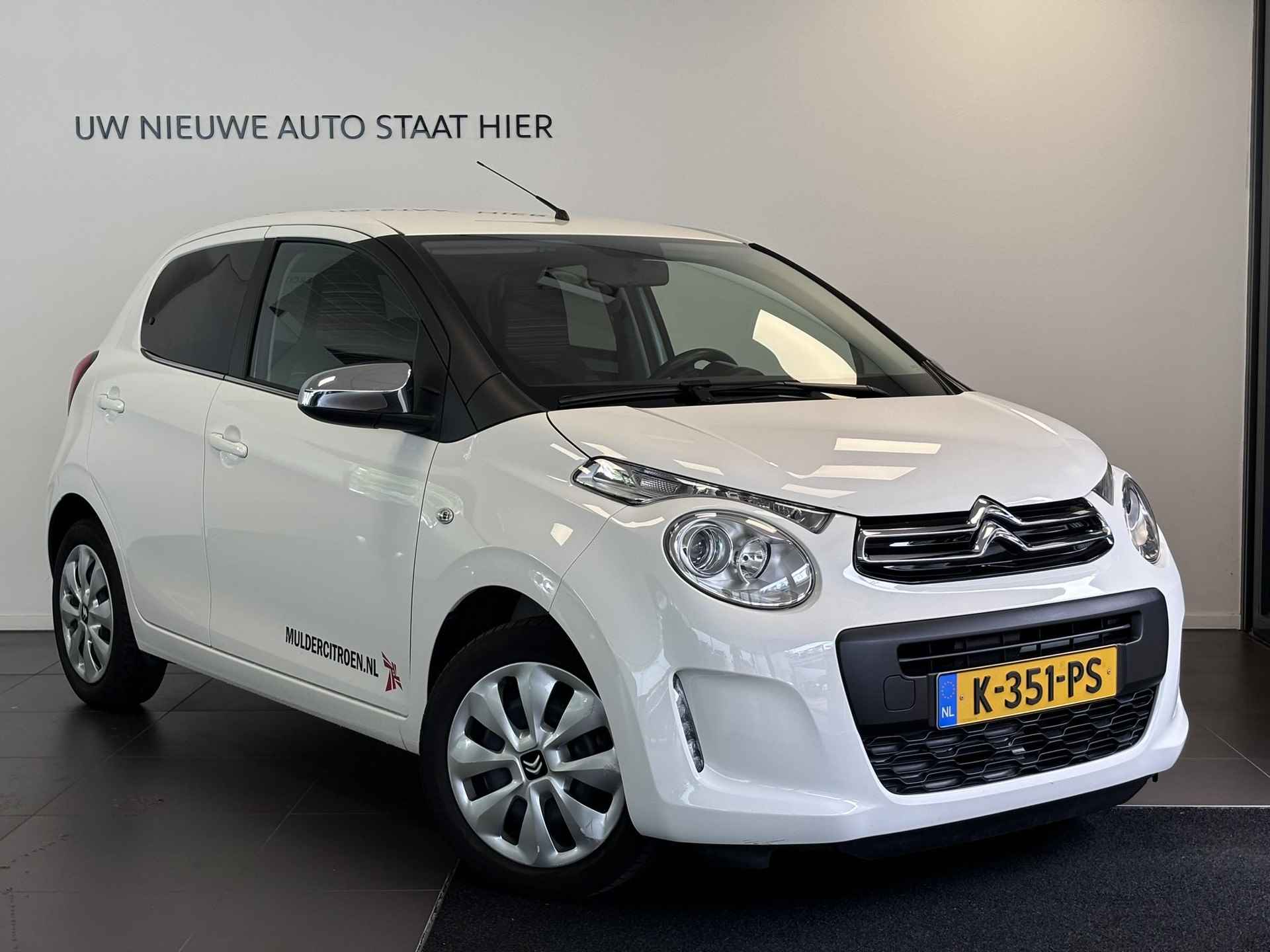 Citroën C1 5-deurs Feel 1.0 e-VTi 72pk | APPLE CARPLAY / ANDROID AUTO | AIRCO | ELEKTRISCH PAKKET | CAMERA | EXTRA GETINTE RAMEN | - 4/58