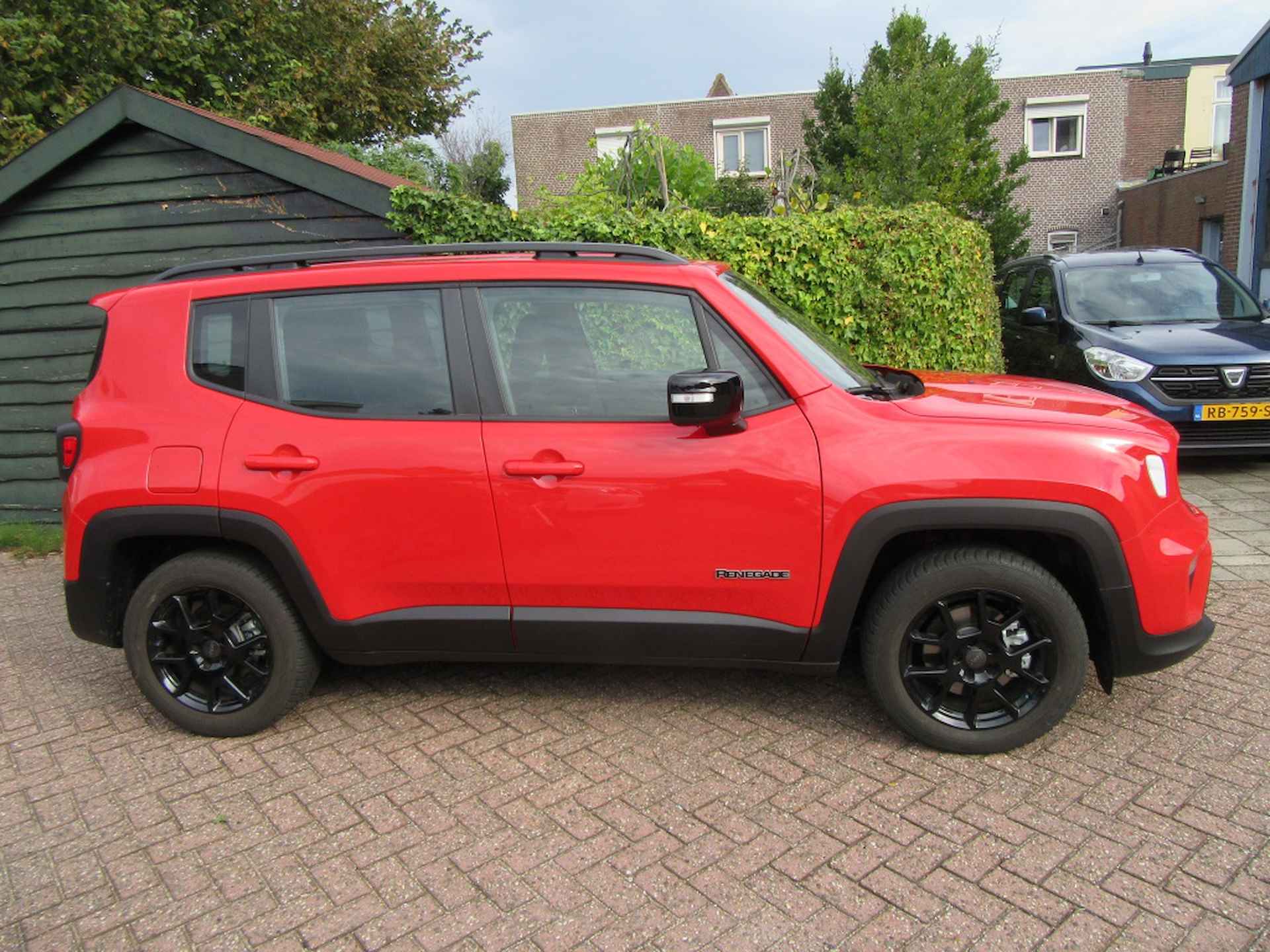 Jeep Renegade 1.5T e-Hyb. - 2/32