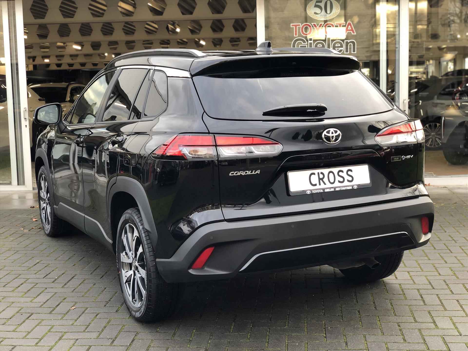 Toyota Corolla Cross 1.8 Full Hybrid 140 Style | Elektrische achterklep, Smart Connect, Dodehoekherkenning, Parkeersensoren, Stuurverwarming - 15/41