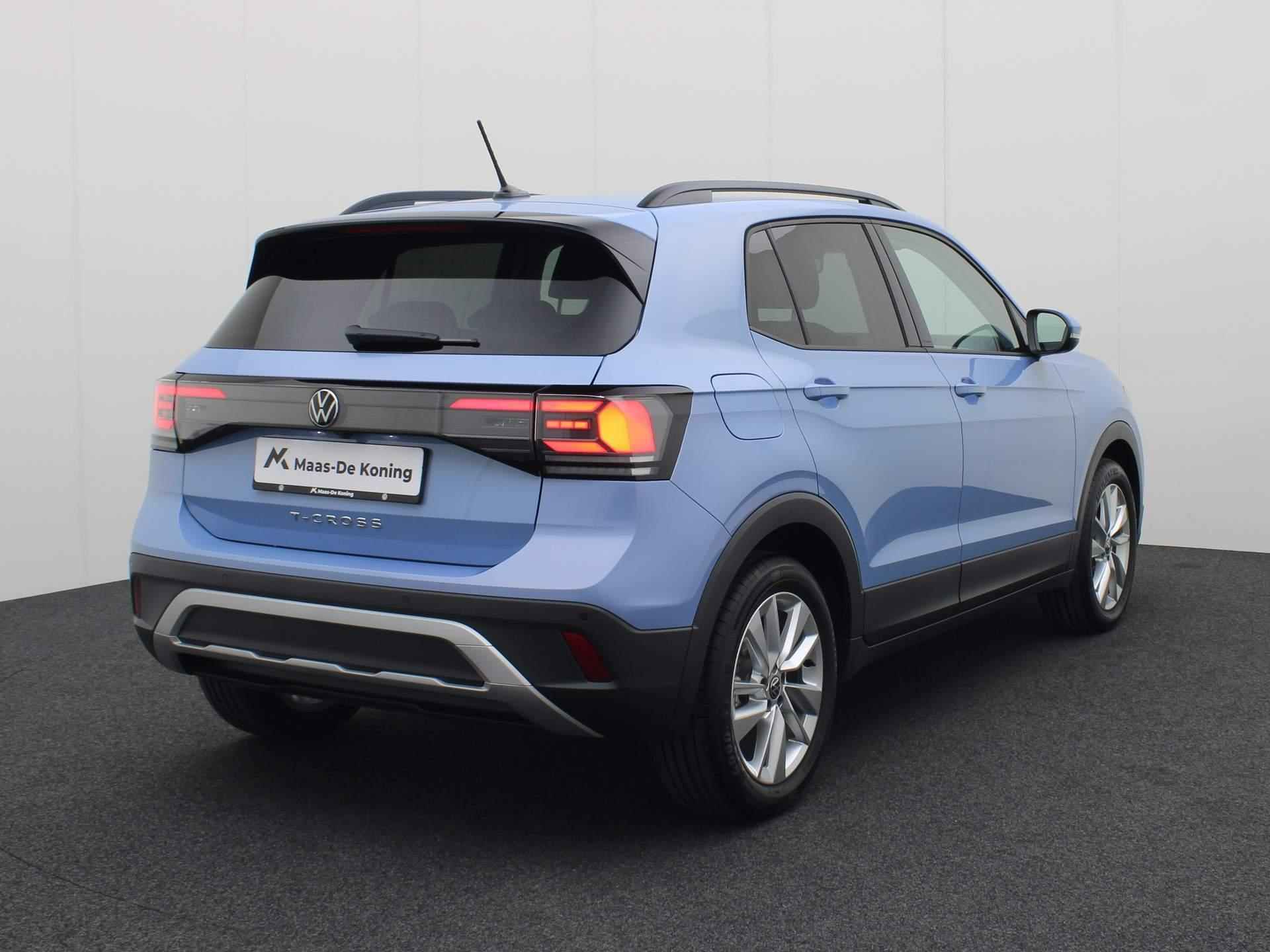 Volkswagen T-Cross 1.0TSI/116PK Life · App connect · Stoelverwarming · Camera+Parkeersensoren · Garantie tot juni 2026 - 3/42