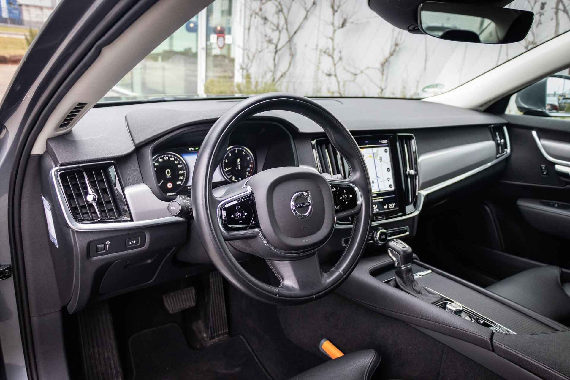 Volvo S90 T4 Aut.8 Momentum | Adaptieve Cruise Control | Standkachel | Leder | Keyless | Elektrische voorstoelen | Stoel + Stuurverwarming | All-Season banden - 9/21