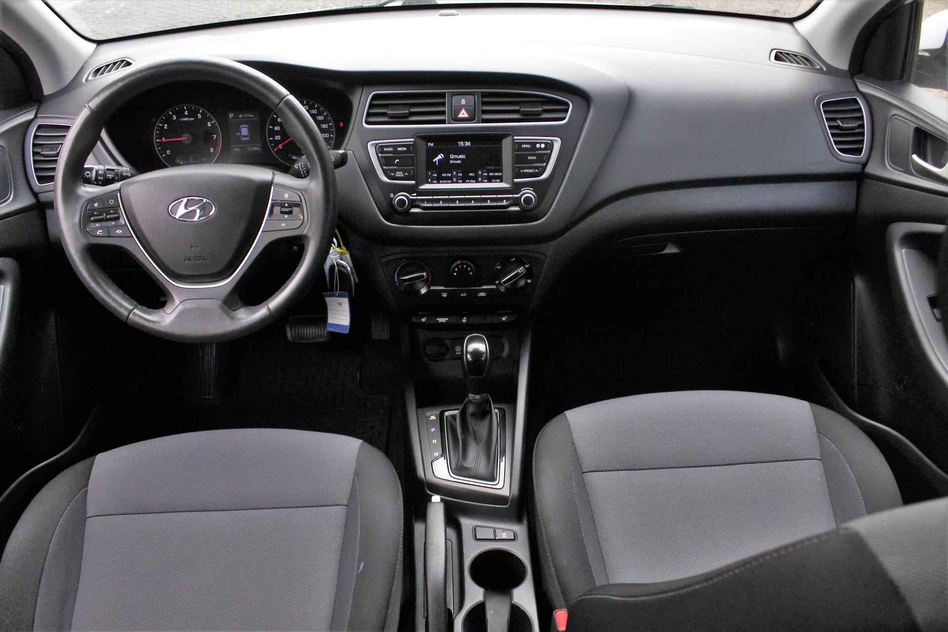 Hyundai I20 1.0 T-GDI Blue 100PK Aut Comfort - 6/24