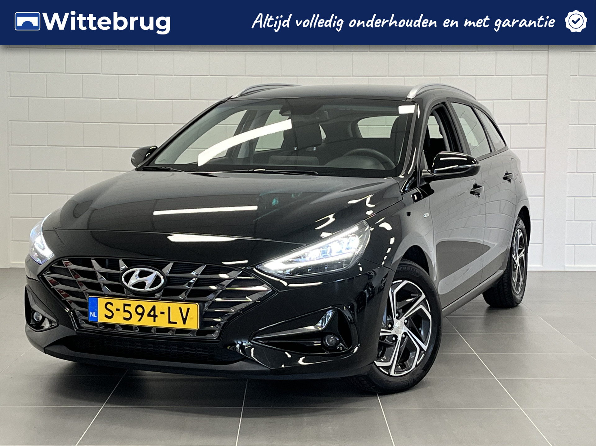 Hyundai i30 Wagon 1.0 T-GDi MHEV Comfort Smart | Navigatie | Camera | Climate Control | Lichtmetalen Velgen |