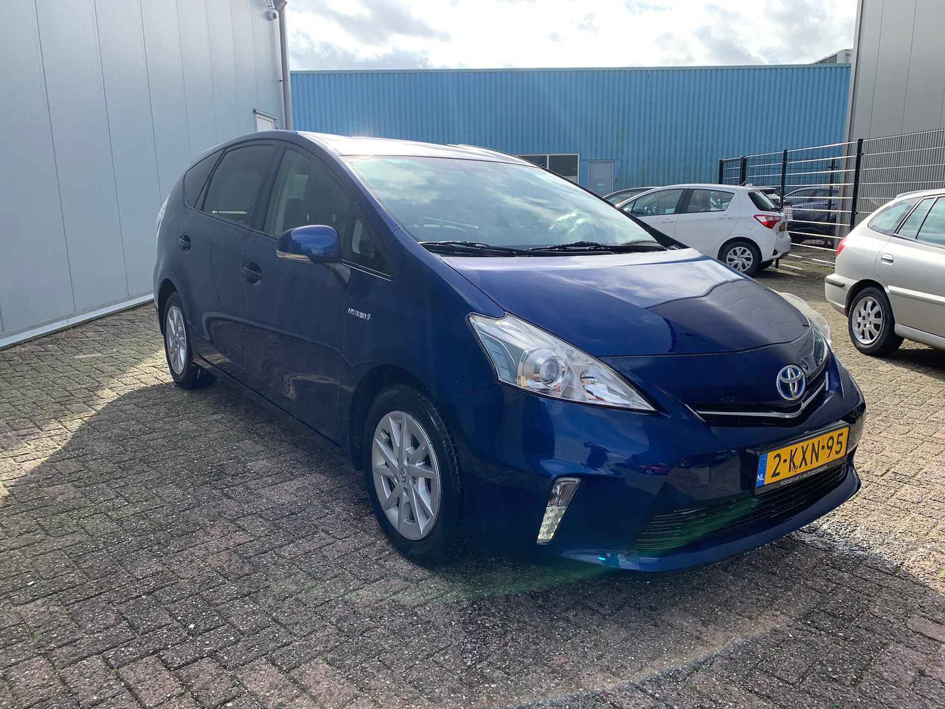 Toyota Prius Wagon 1.8 Aspiration Limited | 7 zits | Multimedia | Climate Control | Keyless Entry | Goed Onderhouden | - 2/15