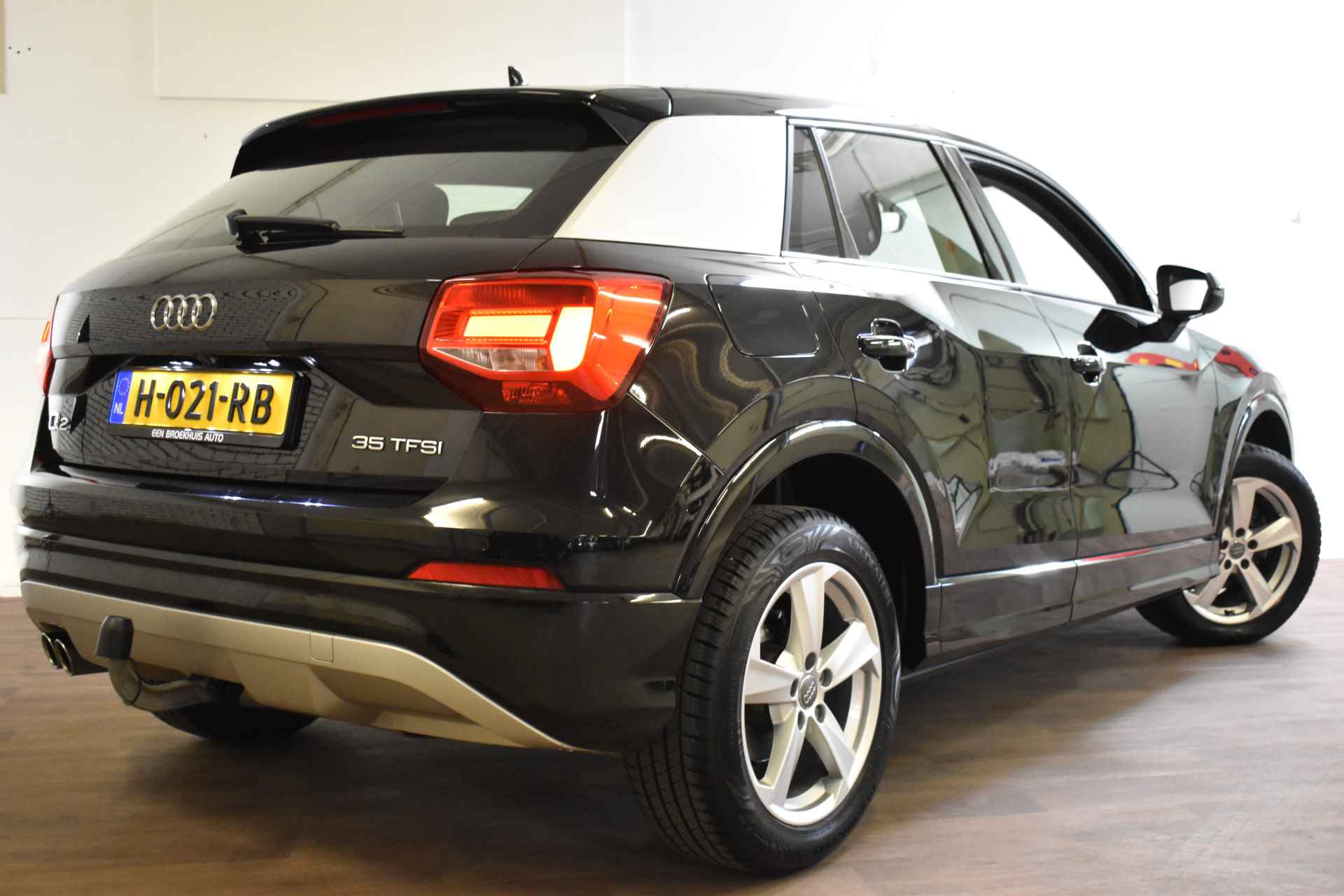 Audi Q2 35 TFSI CoD 150PK S-TRONIC S LINE EDITION CAMERA/CRUISE/TREKHAAK - 3/36