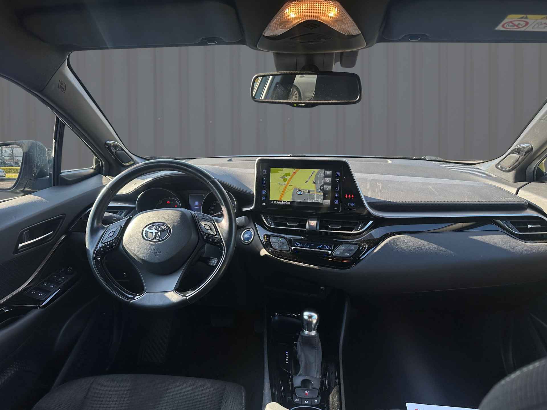 Toyota C-HR 1.8 Hybrid Style Ultimate (98 PK) 1e-Eig. Keurig-Onderh. BOVAG-Garantie. NL-Auto. Navigatie, Adaptive-Cruisecontrol, Keyless-Entry/Start, Achteruitrijcamera, Parkeersensoren-V+A, Premium-Audio, Bluetooth, DAB, Stoelverwarming Stuurverwarming, Licht-Zicht-Pakket, Lm-Velgen-18Inch, Privacy-Glas - 10/23