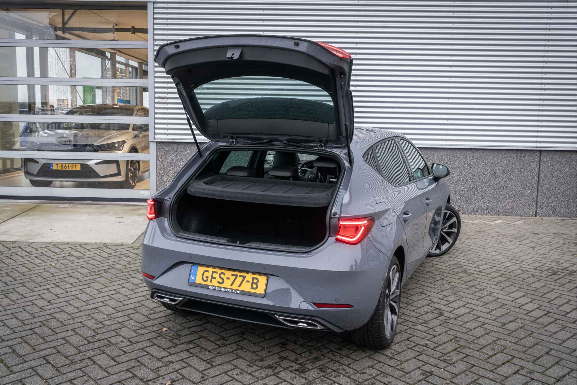 SEAT Leon 1.4 TSI 204 PK eHybrid PHEV FR Business Intense | Panoramadak | Keyless | Achteruitrijcamera | Stoel + stuur verwarming | Naviga - 14/40