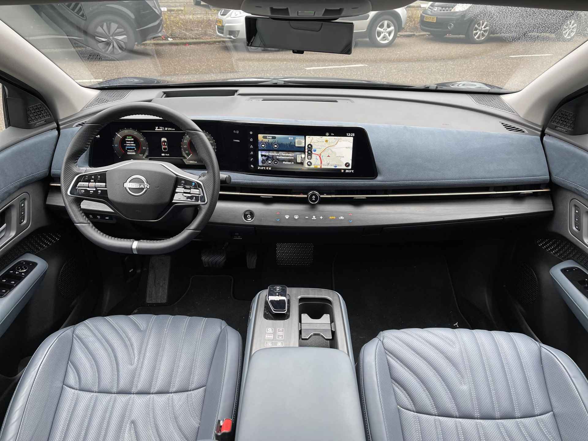 Nissan Ariya Evolve 91 kWh | Panoramadak | Nappa Leder | 20'' Aerocover Velgen | Head-Up Display | BOSE Audio | Geheugenstoelen | Rijklaarprijs! - 14/32