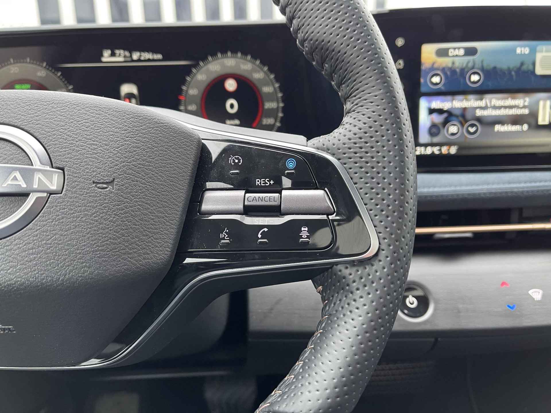 Nissan Ariya Evolve 91 kWh | Panoramadak | Nappa Leder | 20'' Aerocover Velgen | Head-Up Display | BOSE Audio | Geheugenstoelen | Rijklaarprijs! - 16/32
