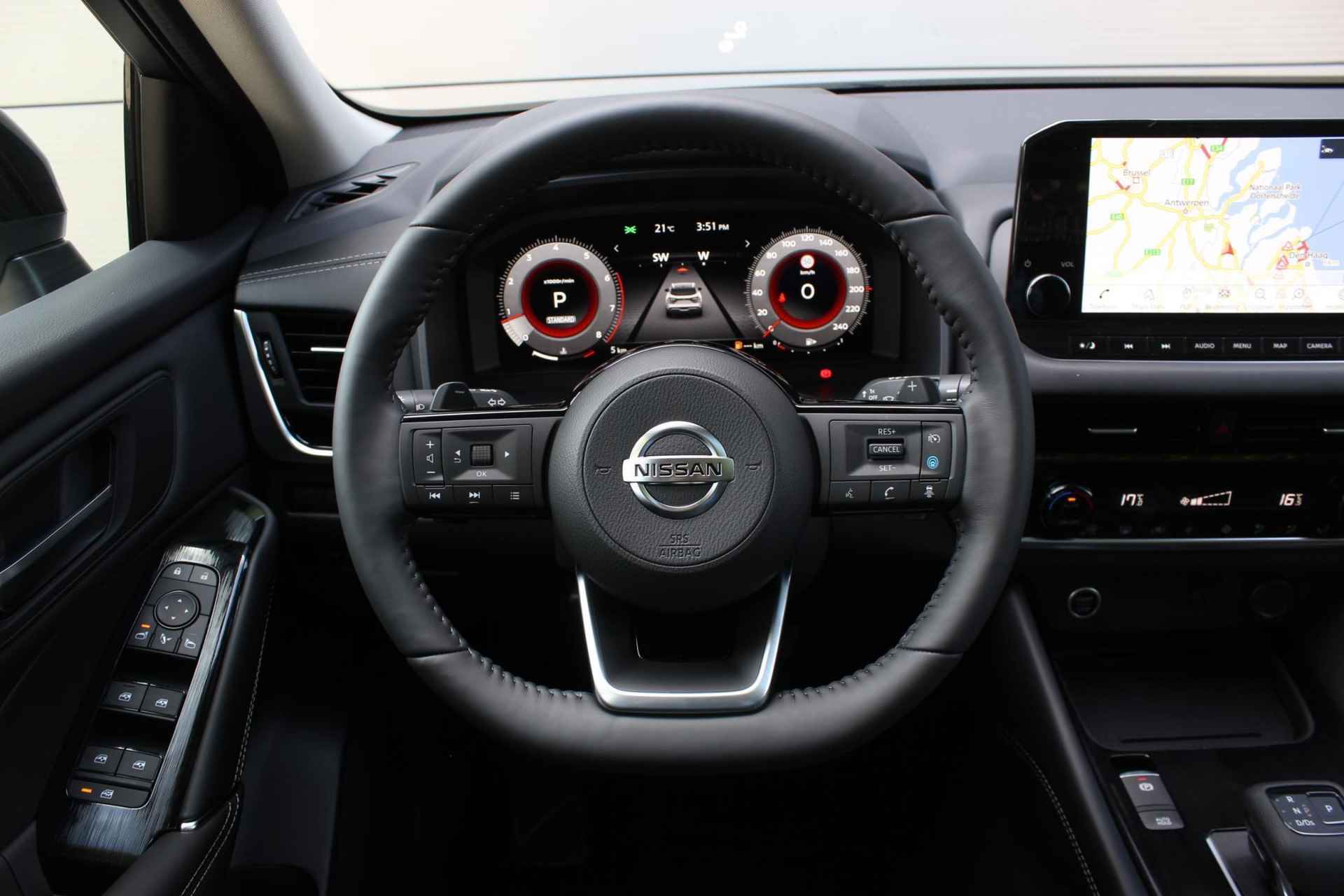Nissan Qashqai 1.3 MHEV Xtronic Premiere Edition / PRIJS = RIJKLAAR! / Panoramadak | Head-Up Display | Digitaal Instrumentenpaneel | LED Matrix | Keyless Entry | Adapt. Cruise Control | 360° Camera | Dodehoek Detectie - 14/26