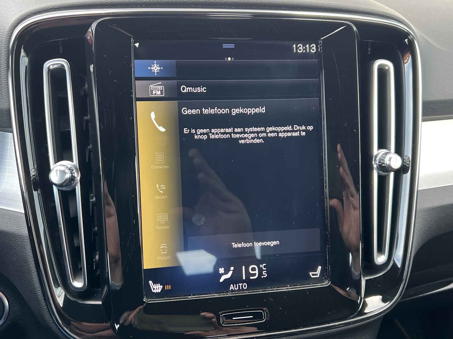 Volvo XC40 1.5 T3 Momentum Navigatie Camera Parkeersensoren v+a Led Koplampen Stoelverwarming Harman Kardon Audio Apple Carplay Android Auto Elek. Achterklep Blis - 18/48