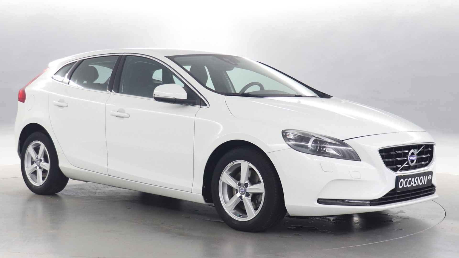 Volvo V40 2.0 T2 122pk Nordic+ / Navigatie / Xenon - 3/37