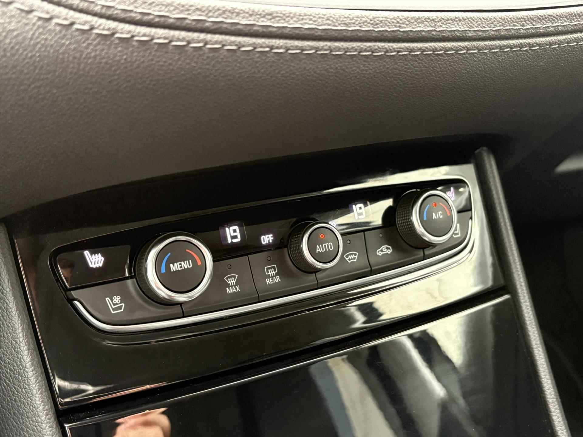 OPEL Grandland X 1.2 Turbo 130pk Ultimate | Afneembare Trekhaak | Navigatie | Cruise Control | 360º Camera | PDC Voor & Achter | Lederen Bekleding | - 19/38