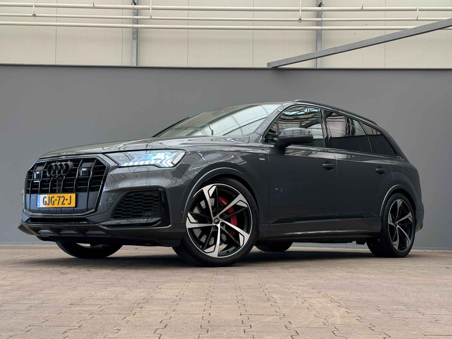 Audi Q7 60 TFSI e quattro 476PK Pro Line S Competition | Stoelventilatie | 22" Lichtmetaal | Luchtvering | E Leder/Alcantara | Virtueel Cockpit | Camera | Trekhaak (3500KG) Wegklapbaar |  Carplay | Elek. Achterklep - 30/41