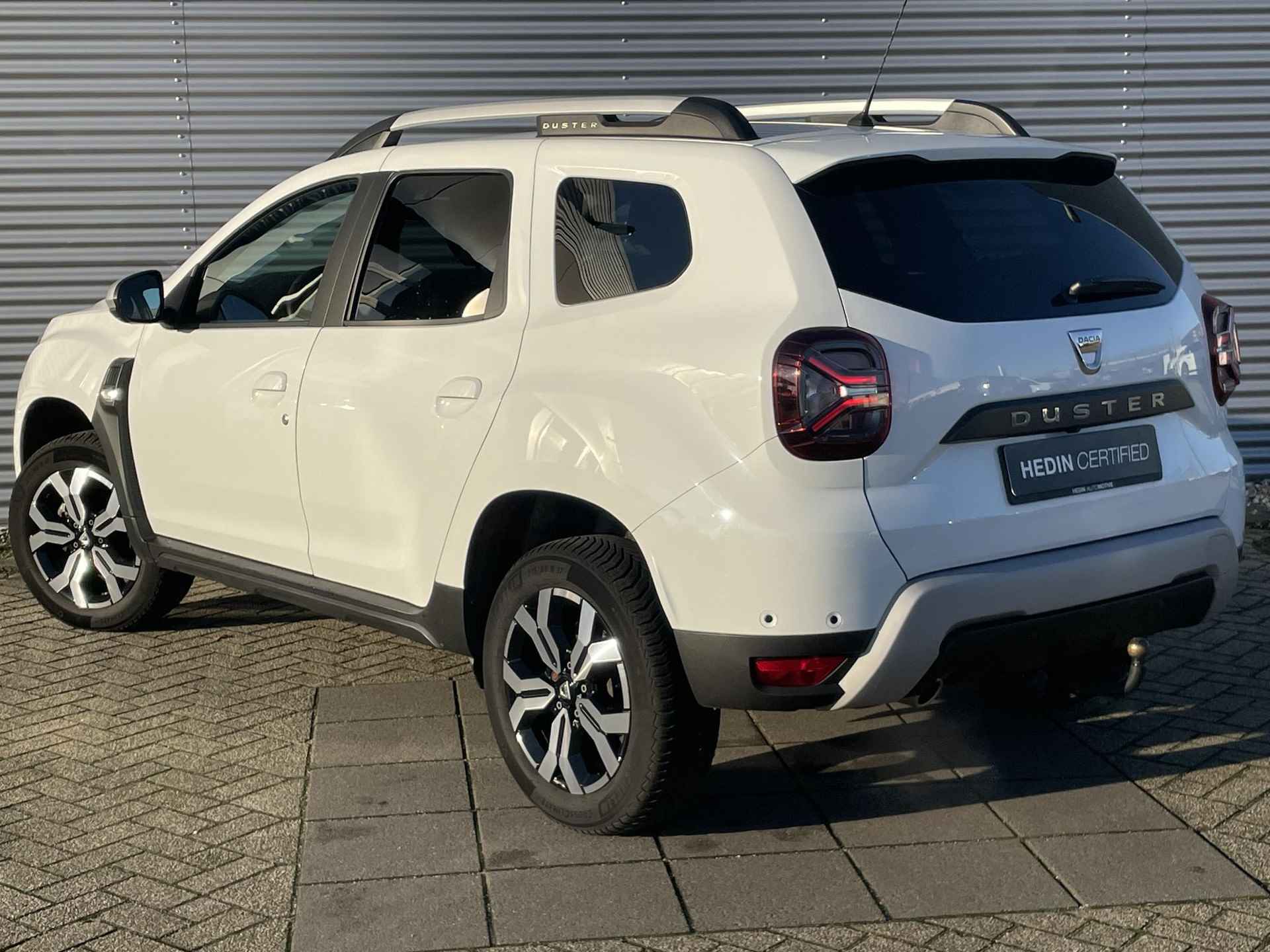 Dacia Duster 1.0 TCe Bi-Fuel Prestige - 7/37