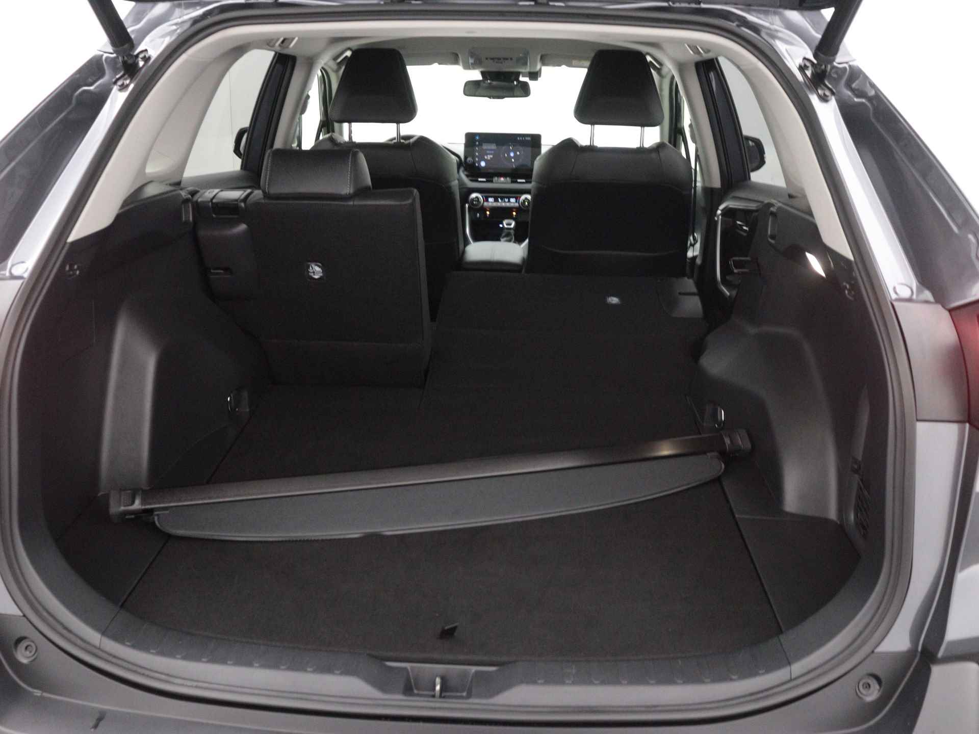 Toyota RAV4 2.5 Hybrid AWD Executive Limited | Camera | Parkeersensoren | Stoelverwarming | Climate Control | LM velgen | Stuurwiel verwarmd | - 38/46