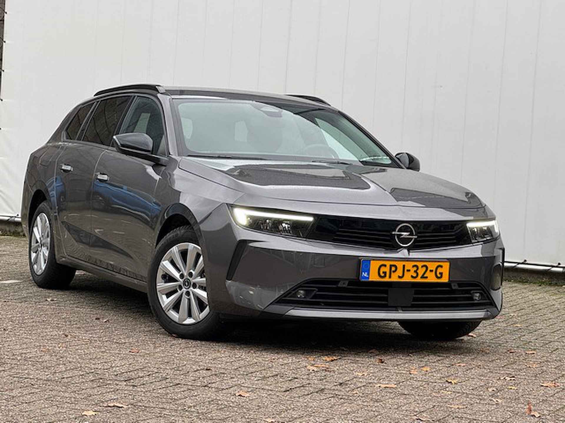 Opel Astra Sports Tourer 1.2 Turbo Business Edition met Navi/Camera, Winterpakket, All Season - 6/21