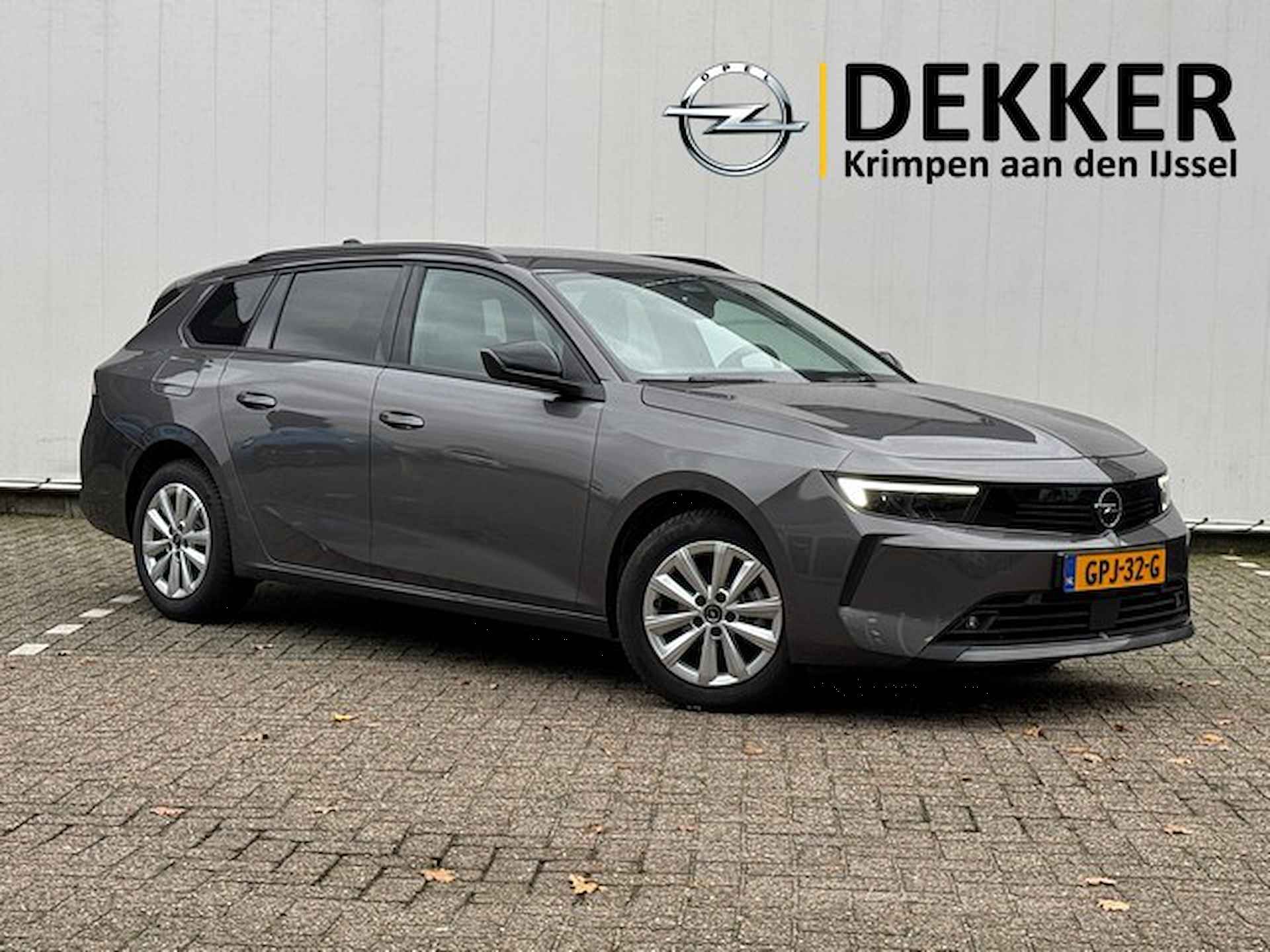 Opel Astra Sports Tourer 1.2 Turbo Business Edition met Navi/Camera, Winterpakket, All Season - 21/21