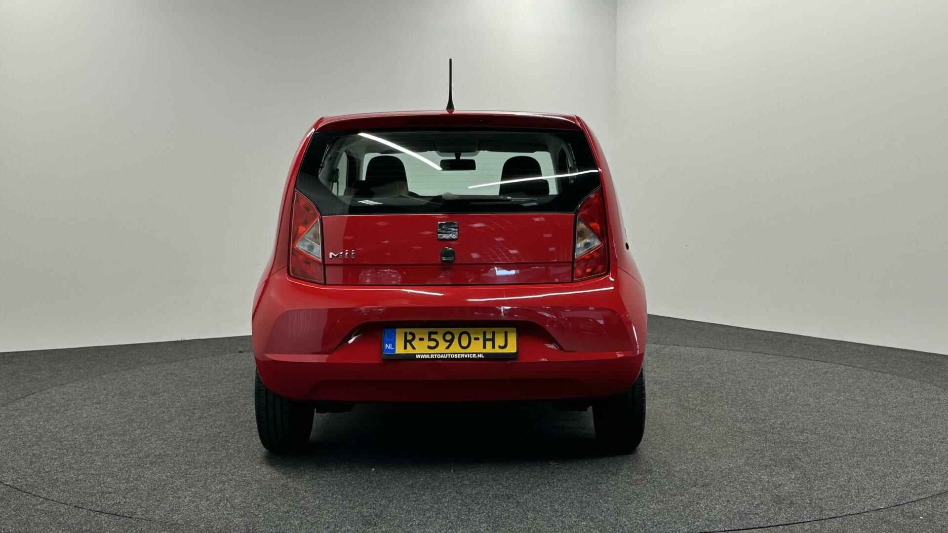 Seat Mii 1.0 Sport Dynamic - 8/23