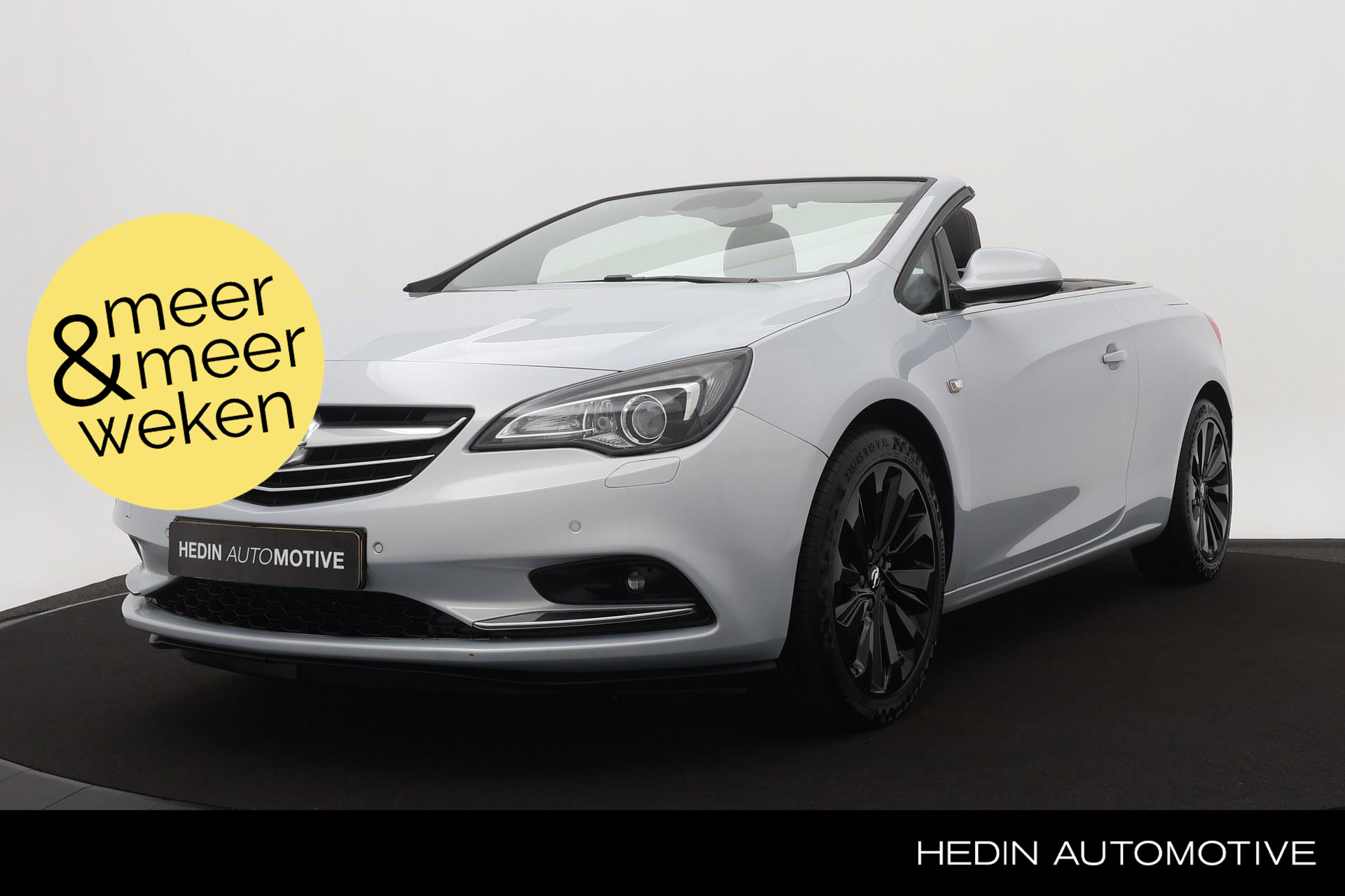 Opel Cascada 1.6 Turbo 170PK Cosmo | Navigatie | Camera | Leder met stoelverw. | Xenon | AGR stoelen | PDC V+A | 19 inch velgen