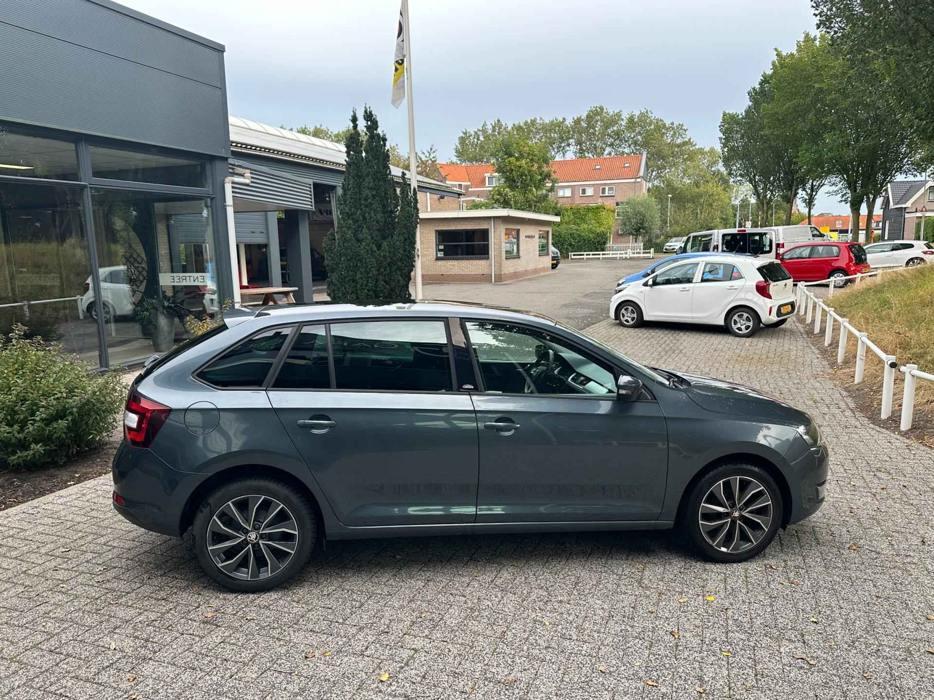 Skoda Rapid Spaceback 1.2 TSI Greentech Edition panormadak - 7/25