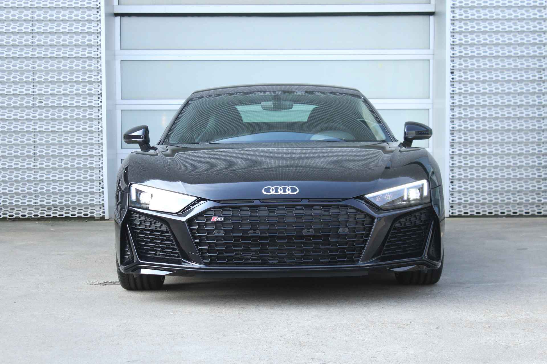 Audi R8 Coupe R8 Coupe 5.2 419 kW / 570 pk FSI Coupe 7 versn. S-tronic - 8/61
