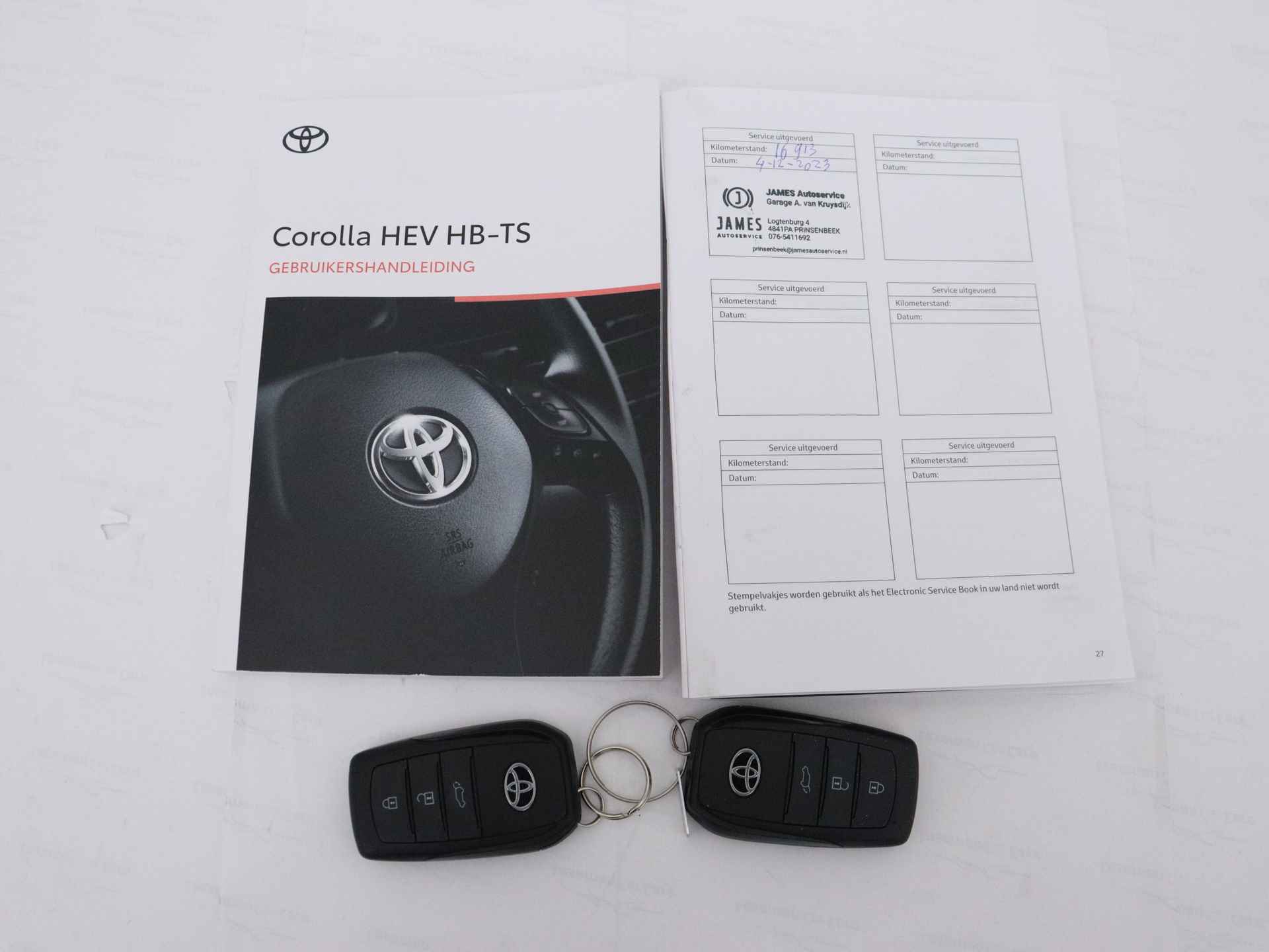 Toyota Corolla Touring Sports 1.8 Hybrid First Edition - 14/46