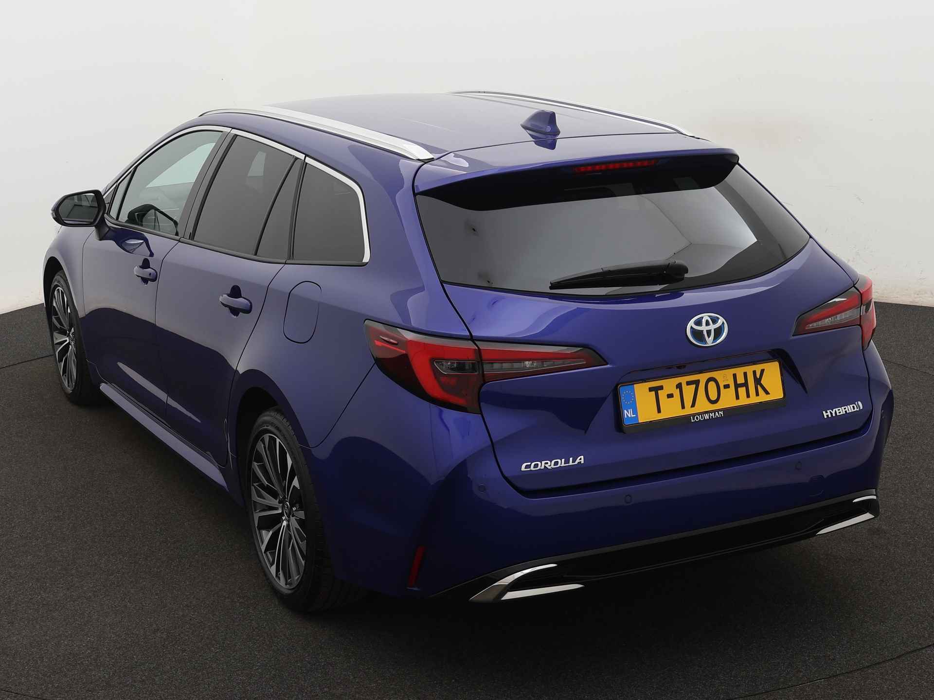 Toyota Corolla Touring Sports 1.8 Hybrid First Edition - 17/46