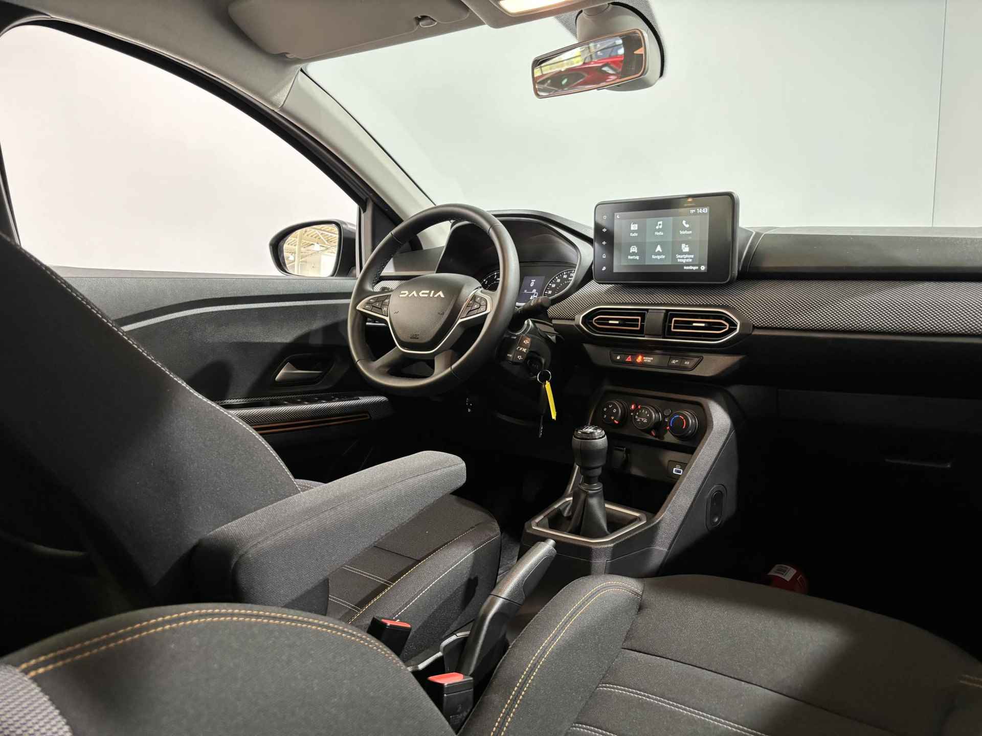 Dacia Sandero 1.0 - 90PK TCe Stepway Expression | Camera | Apple CarPlay/Android Auto | Cruise Control | Airco | Full LED | Parkeersensoren | Armsteun | Licht & Regen Sensor | - 10/28