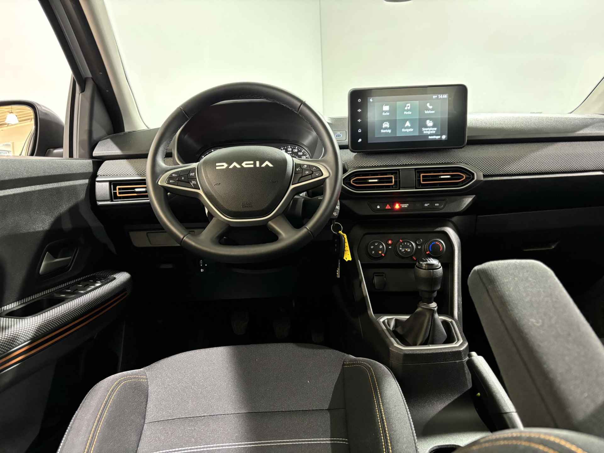 Dacia Sandero 1.0 - 90PK TCe Stepway Expression | Camera | Apple CarPlay/Android Auto | Cruise Control | Airco | Full LED | Parkeersensoren | Armsteun | Licht & Regen Sensor | - 11/28
