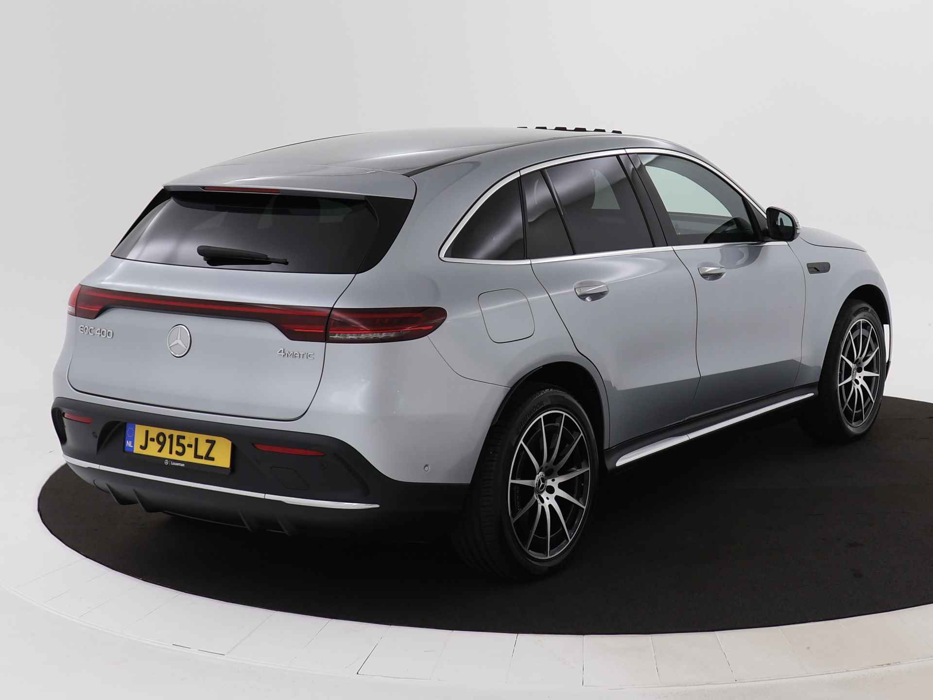 Mercedes-Benz EQC 400 4MATIC Business Solution AMG 80 kWh | Schuifdak | Distronic | DAB | Keyless go | Inclusief 24 MB Premium Certified garantie voor Europa. - 3/44