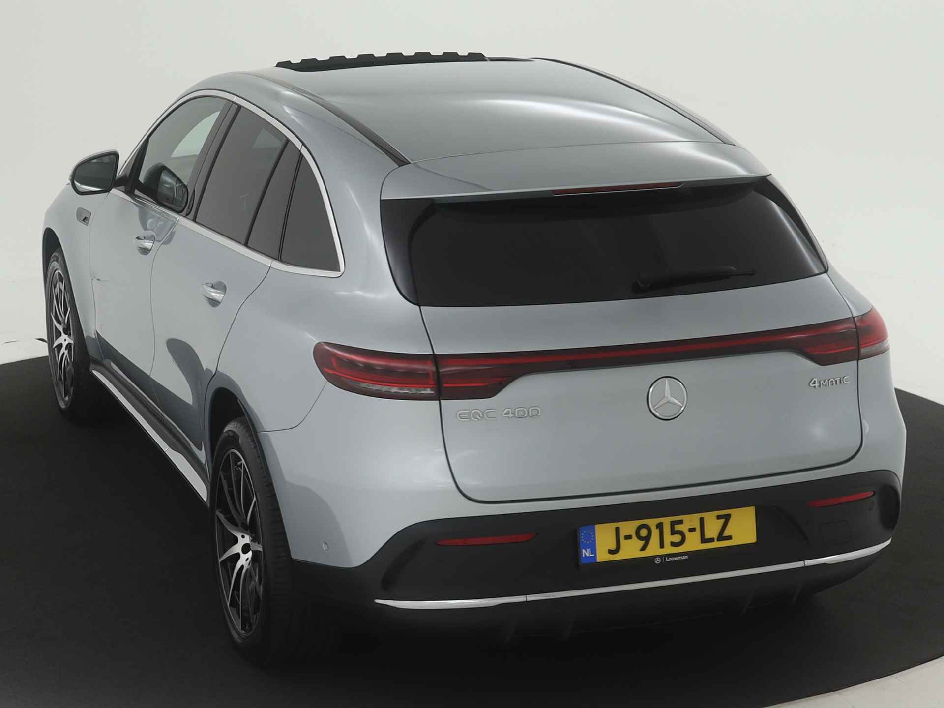 Mercedes-Benz EQC 400 4MATIC Business Solution AMG 80 kWh | Schuifdak | Distronic | DAB | Keyless go | Inclusief 24 MB Premium Certified garantie voor Europa. - 29/44