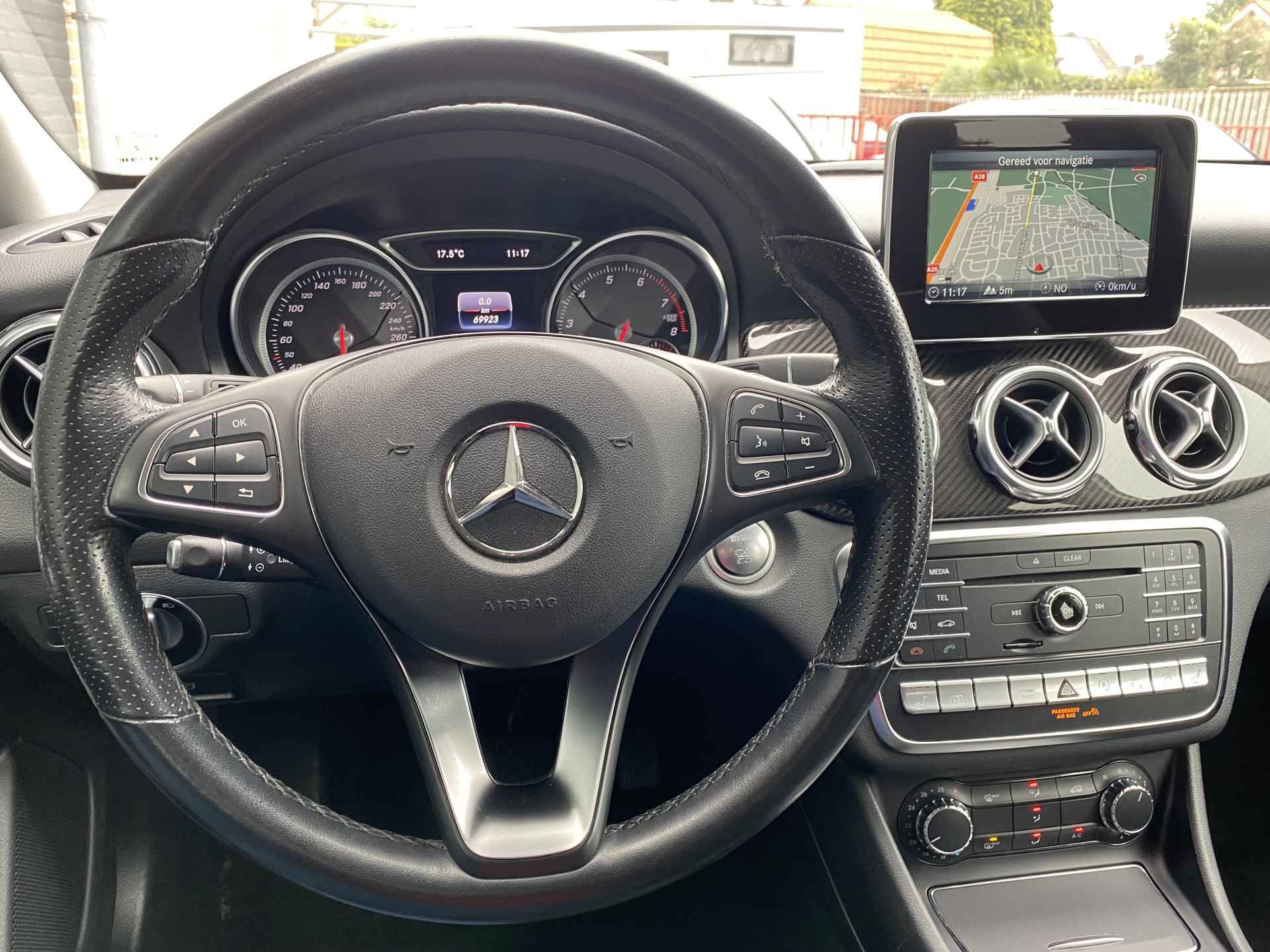 Mercedes-Benz GLA 250 4-Matic 211 pk Premium AUT. | dealer onderhouden | navigatie | 360 camera | trekhaak | elektr. a. klep | h/k audio - 26/47