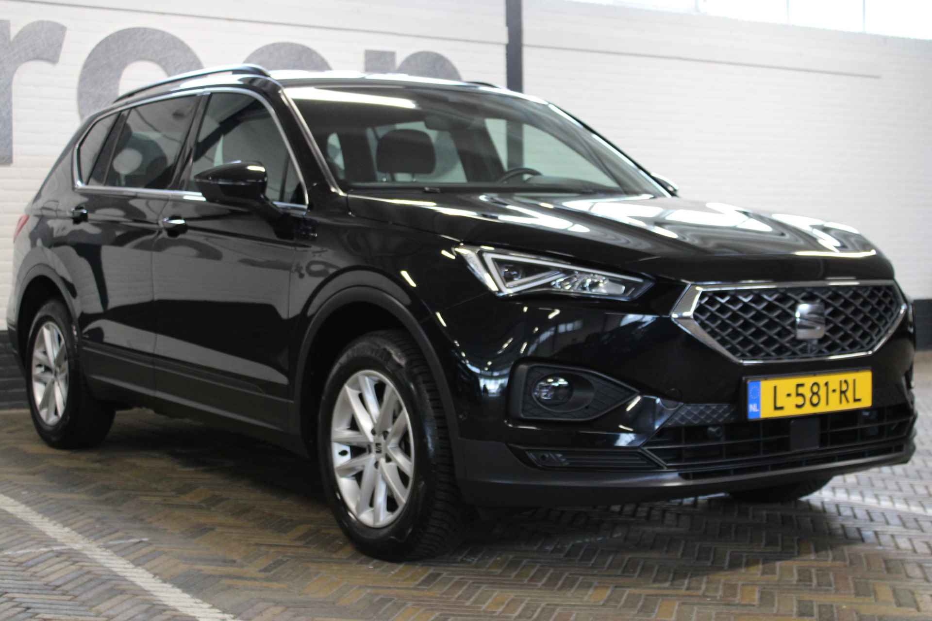 SEAT Tarraco 1.5 TSI Style 7p. Aut | Incl 1 jaar garantie | Keyless entry | Elektrische trekhaak 1800 kg | Elektrische achterklep met sensor | LED | Apple carplay | Cruise | Virtual dashboard | - 17/54