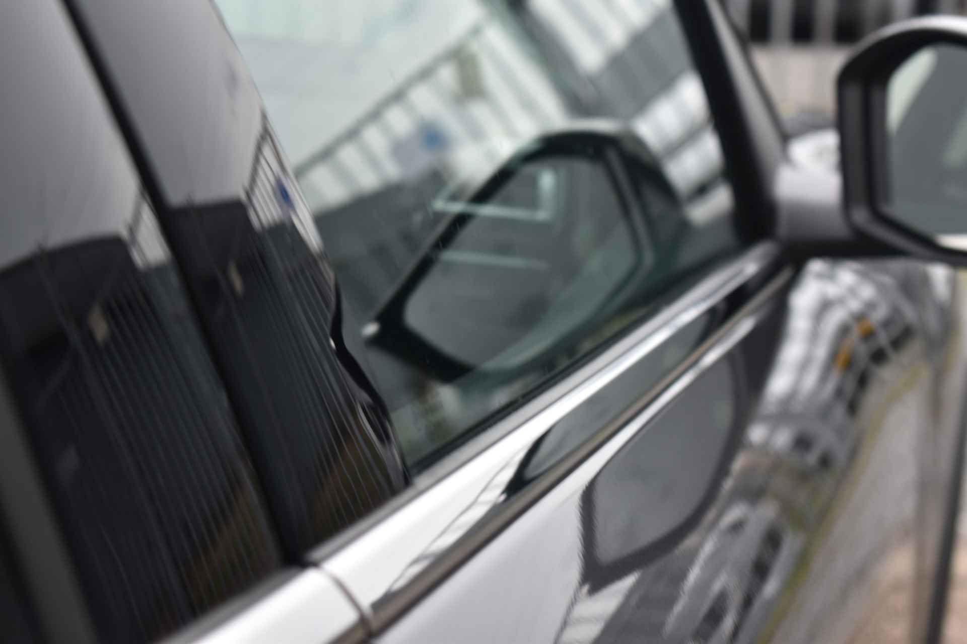 Citroën C4 Puretech 130 EAT8 Max Automaat | Navi | Panorama dak | Airco | PDC V+A | Zeer Compleet | - 26/33