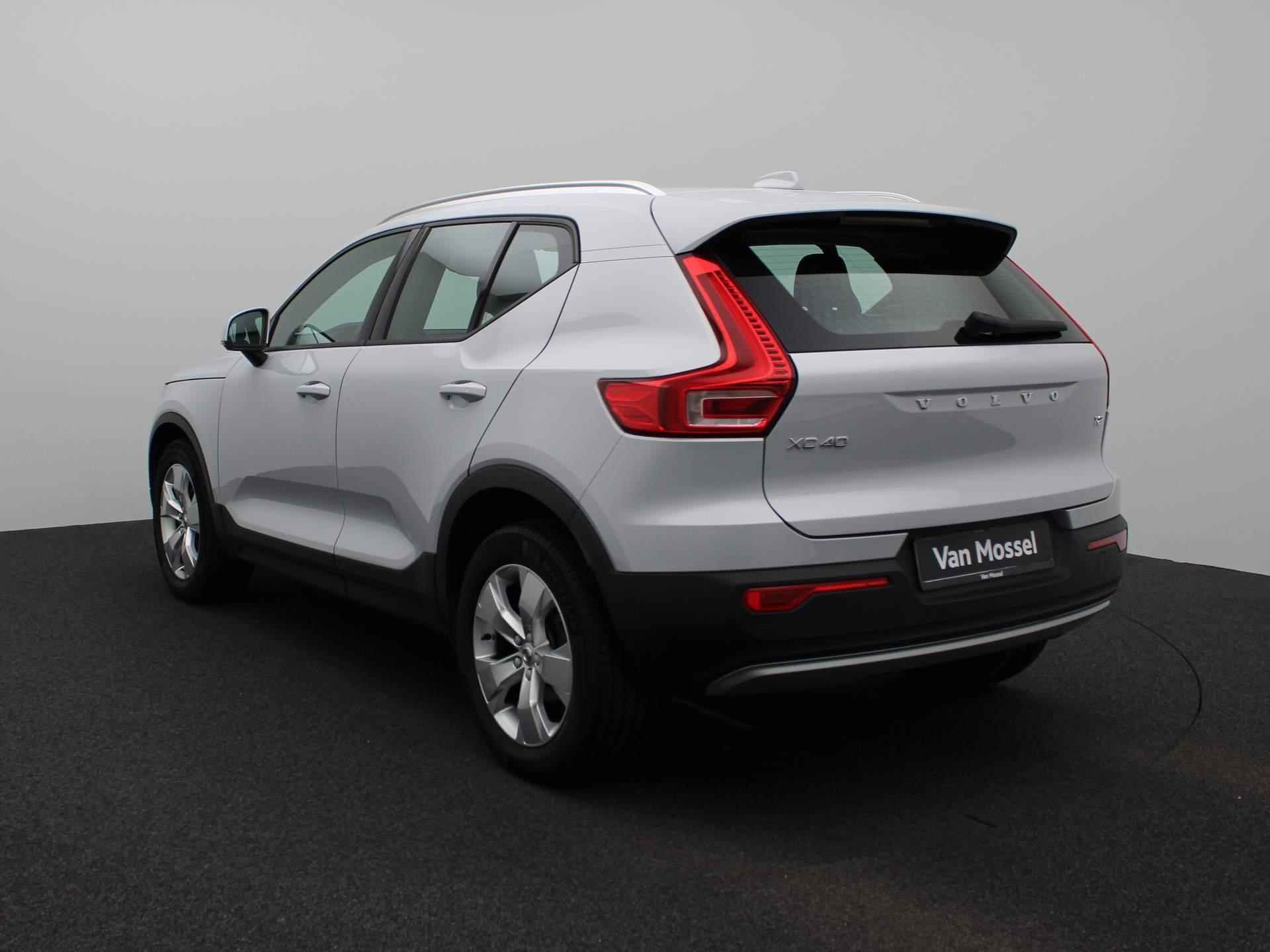 Volvo XC40 1.5 T2 Momentum Pro | NAVIGATIE | ELEKTRISCHE ACHTERKLEP | LED KOPLAMPEN | CLIMATE CONTROL | LANE ASSIST | CRUISE CONTROL | PARKEERSENSOREN | - 2/35