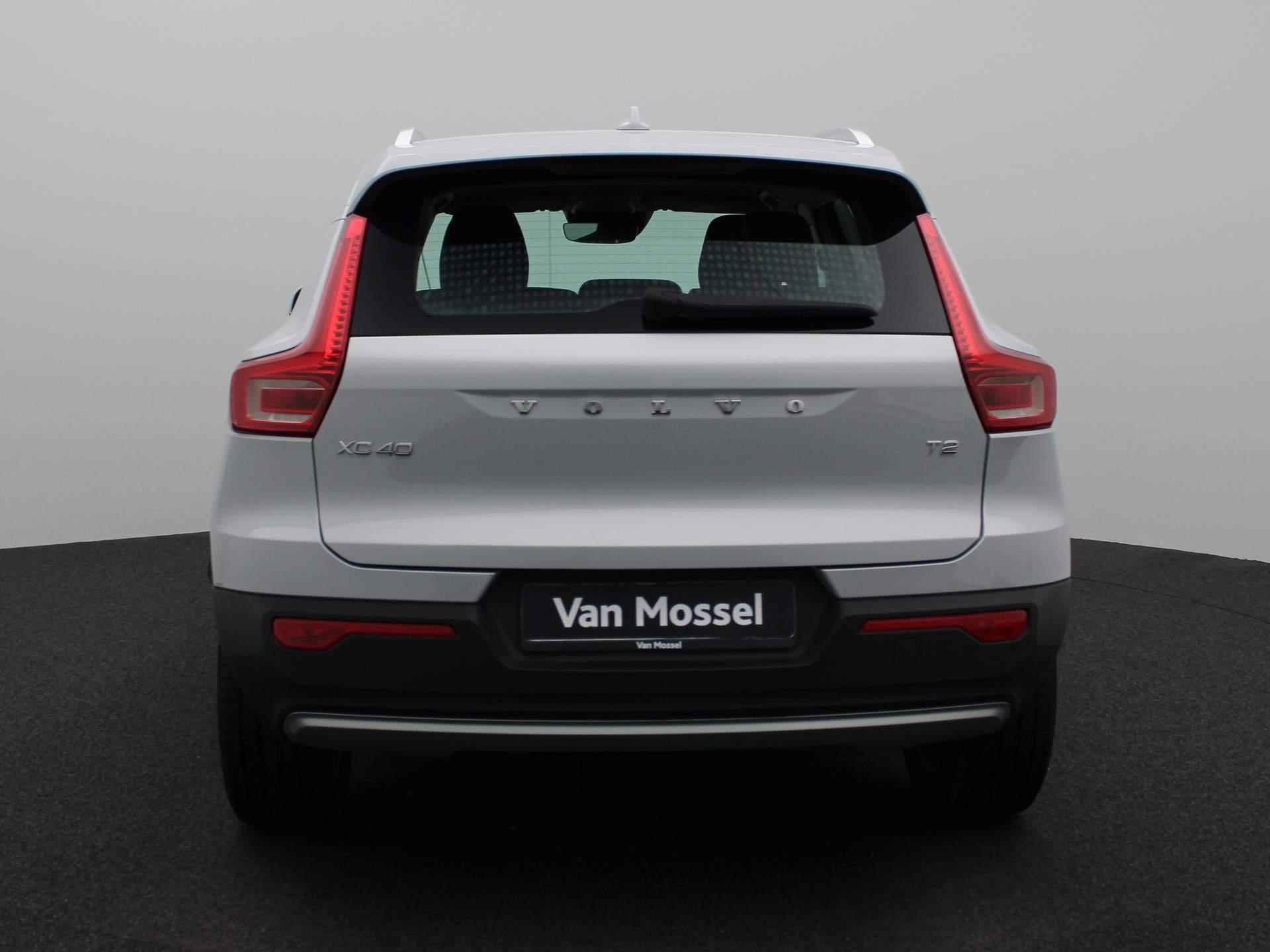 Volvo XC40 1.5 T2 Momentum Pro | NAVIGATIE | ELEKTRISCHE ACHTERKLEP | LED KOPLAMPEN | CLIMATE CONTROL | LANE ASSIST | CRUISE CONTROL | PARKEERSENSOREN | - 6/35