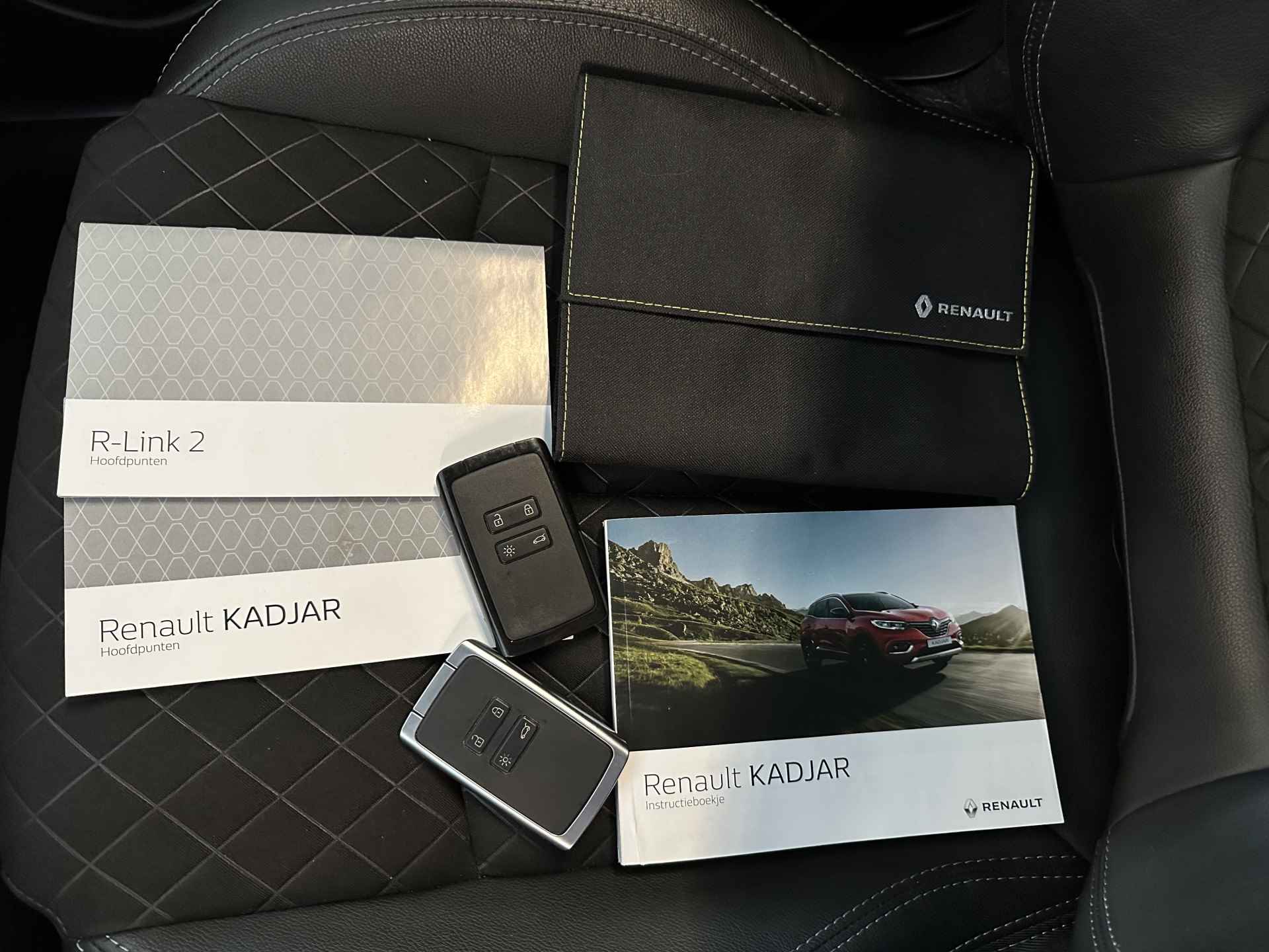 Renault Kadjar Intens Tce 140 EDC automaat | trekhaak | Pack Easy Park Assist | stoelverwarming | tijdelijk gratis Top Afleverpakket twv Eur 695 - 50/64