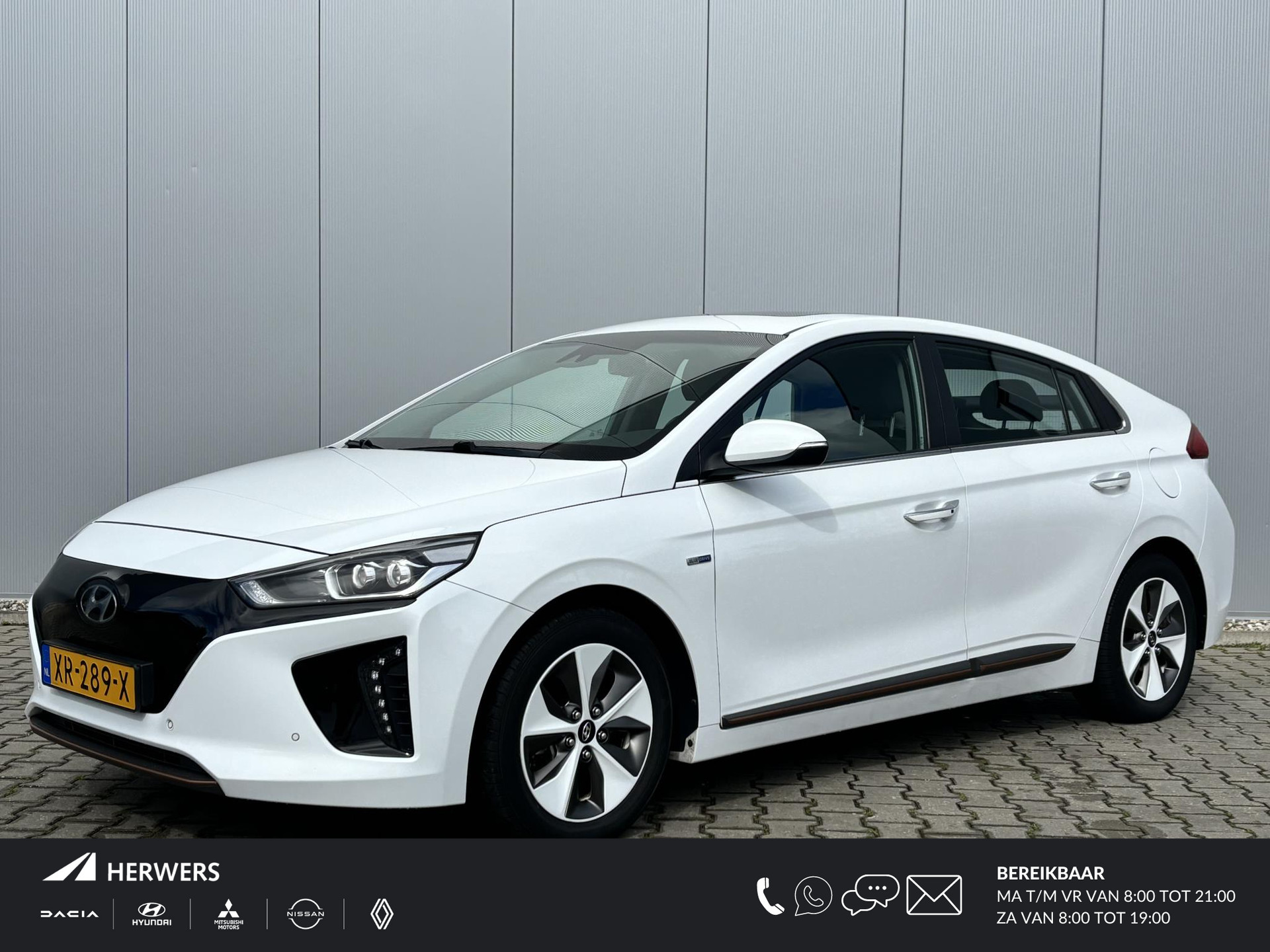 Hyundai IONIQ Premium EV / Airco / Apple Carplay en Android Auto / Dealer Onderhouden / Cruise Control Adaptief
