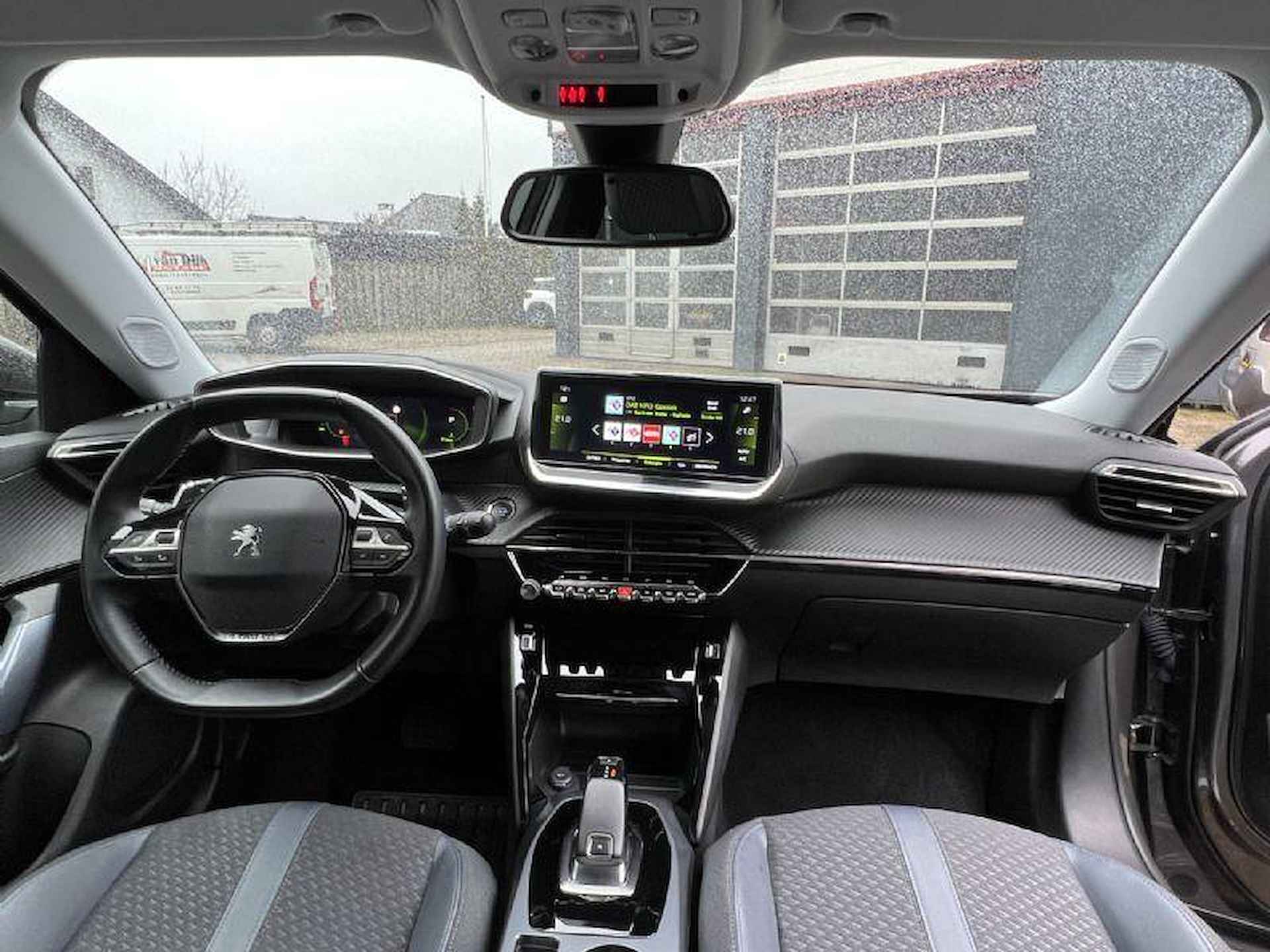 Peugeot 2008 PT130 Allure EAT8 Automaat | 3D Cockpit | Parkeercamera + PDC voor en achter | Navigatie | - 5/25