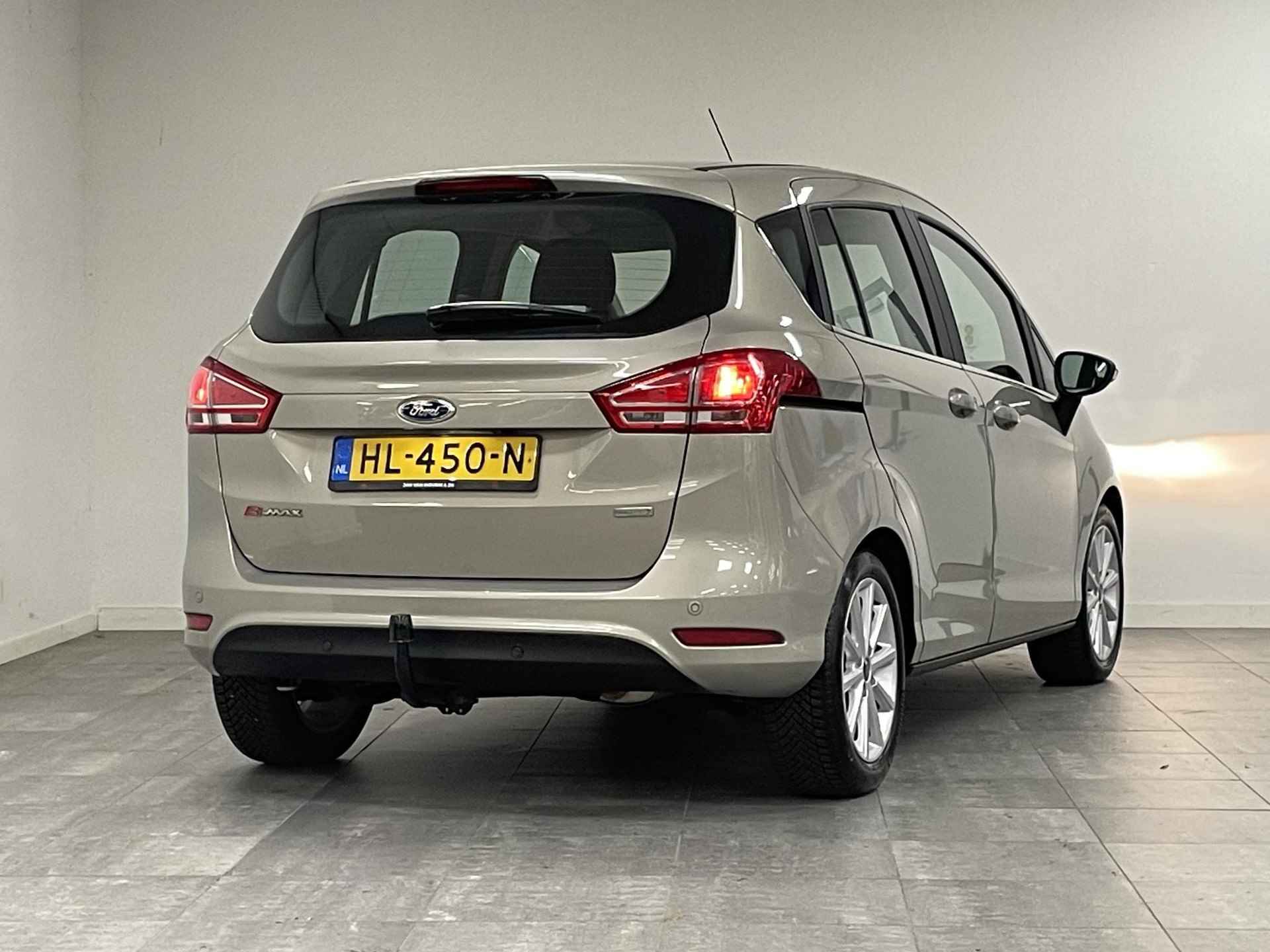 Ford B-Max 1.0 EcoBoost 100 Titanium | Navigatie | Camera | Trekhaak - 3/25