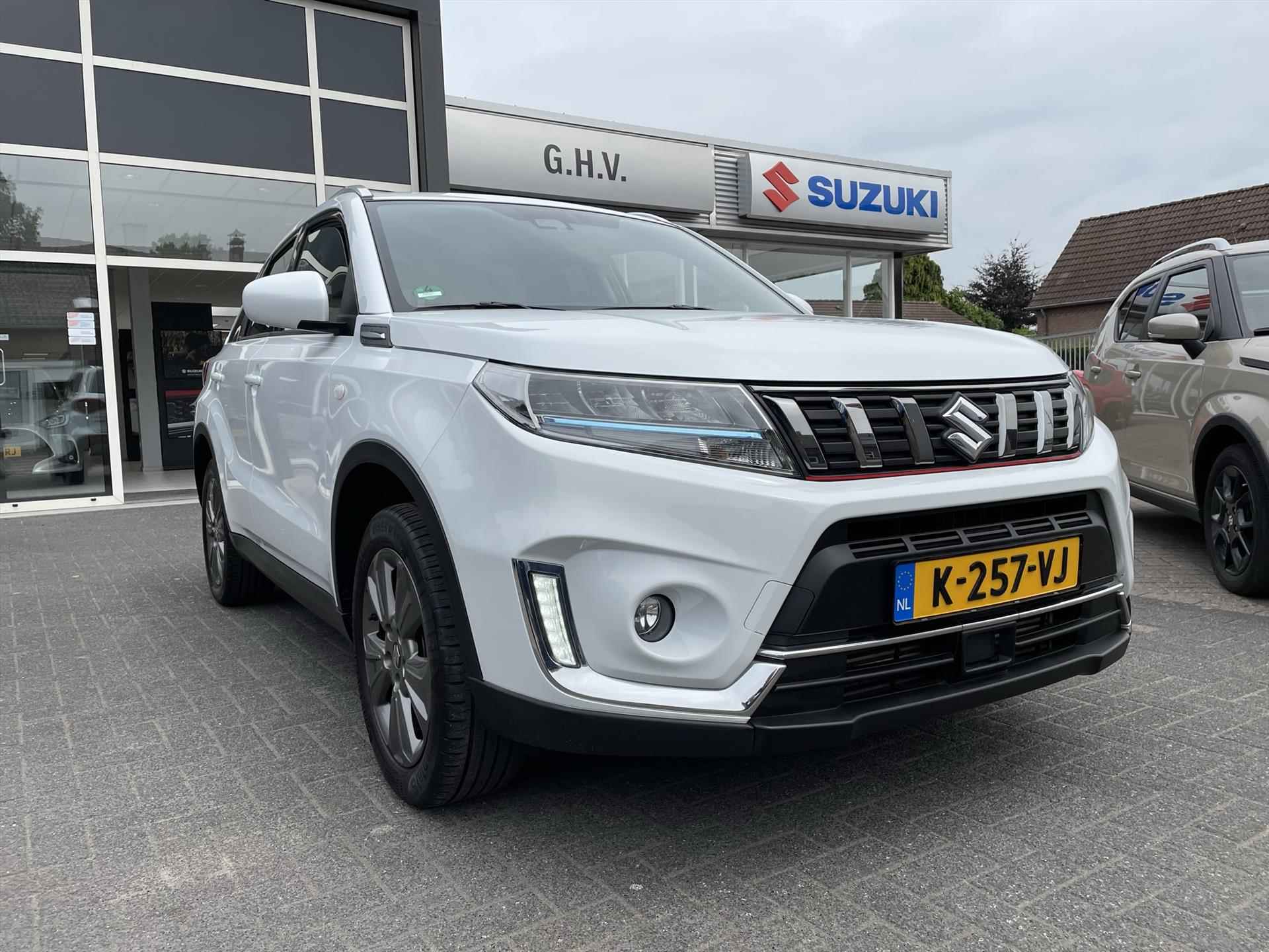 Suzuki Vitara 1.4 Boosterjet 129pk Smart Hybrid Select | Trekhaak | Navi | - 6/45